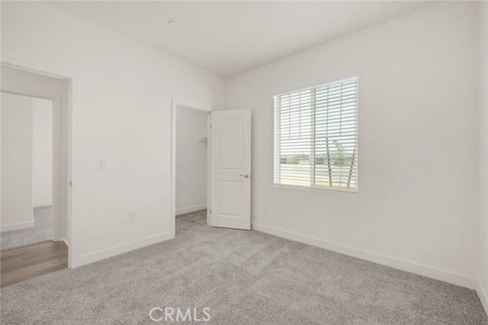 Property Slideshow image 4 of 5 | 14791 indigo rd, Apple Valley, CA, 92307