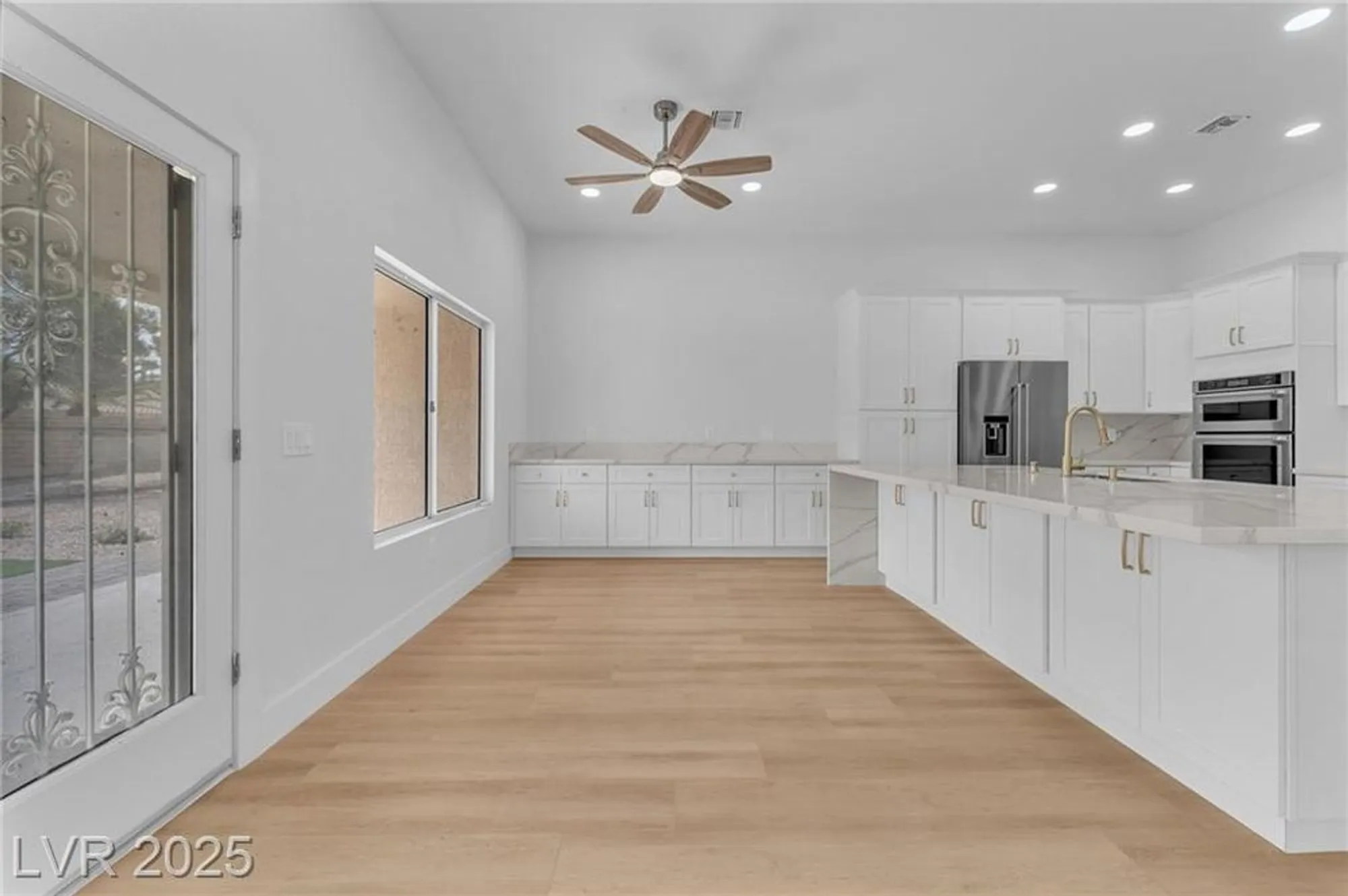 Property Slideshow image 16 of 47 | 3108 endeavor ct, Las Vegas, NV, 89134