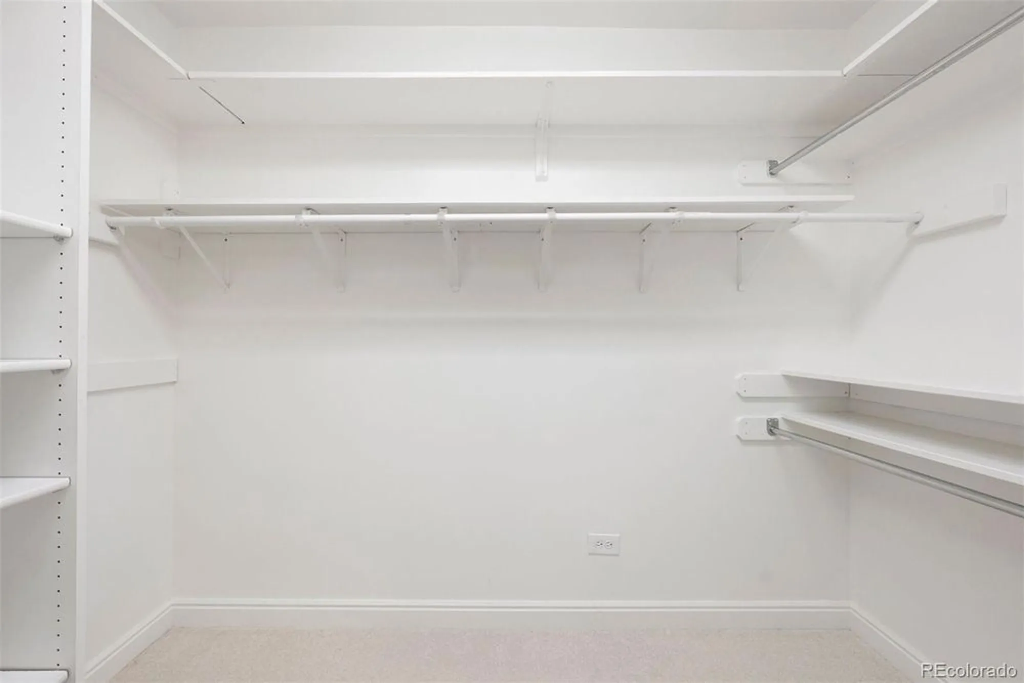 Property Slideshow image 10 of 44 | 695 s alton way unit 9c, Denver, CO, 80247