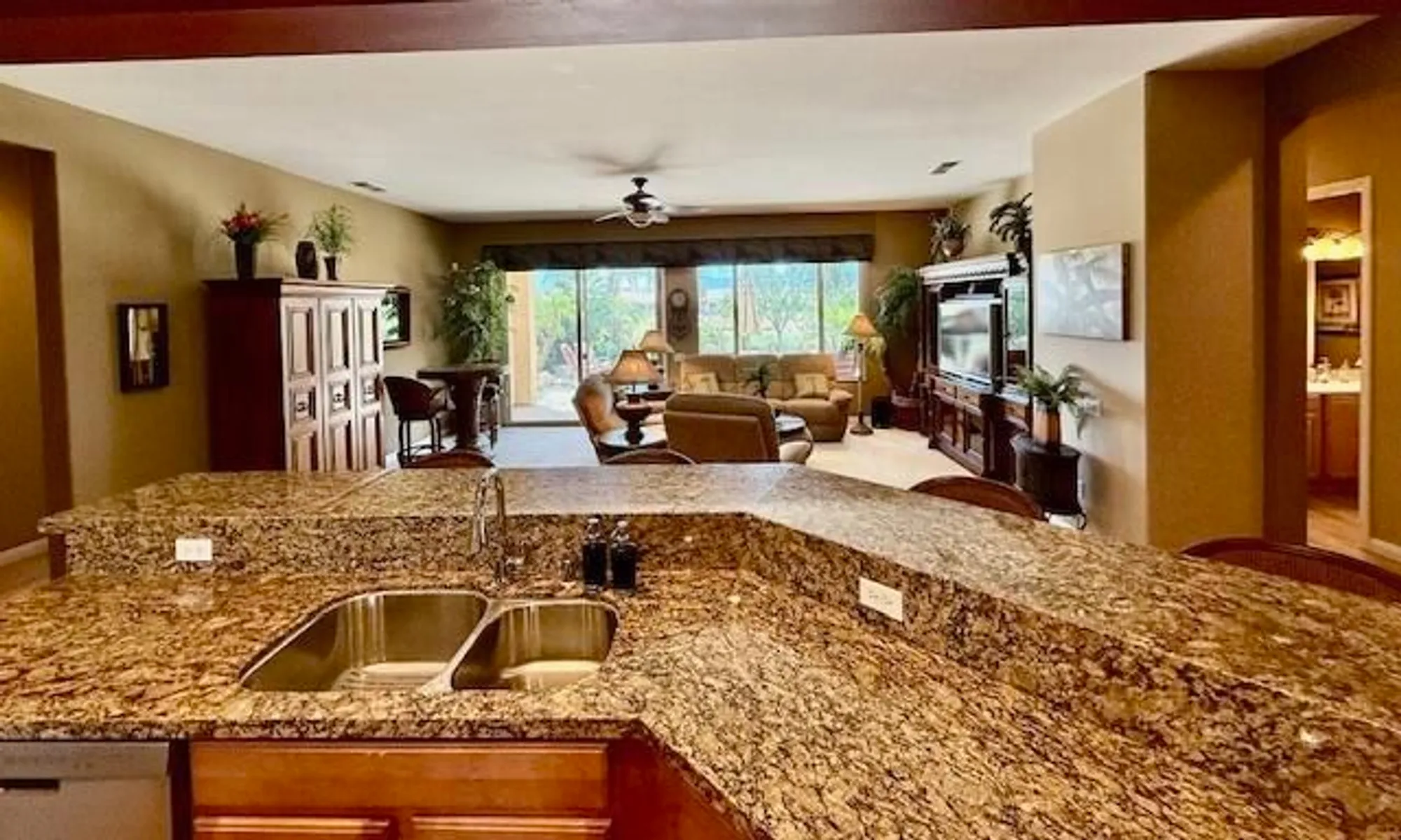 Property Slideshow image 6 of 14 | 81083 avenida tres lagunas, Indio, CA, 92203