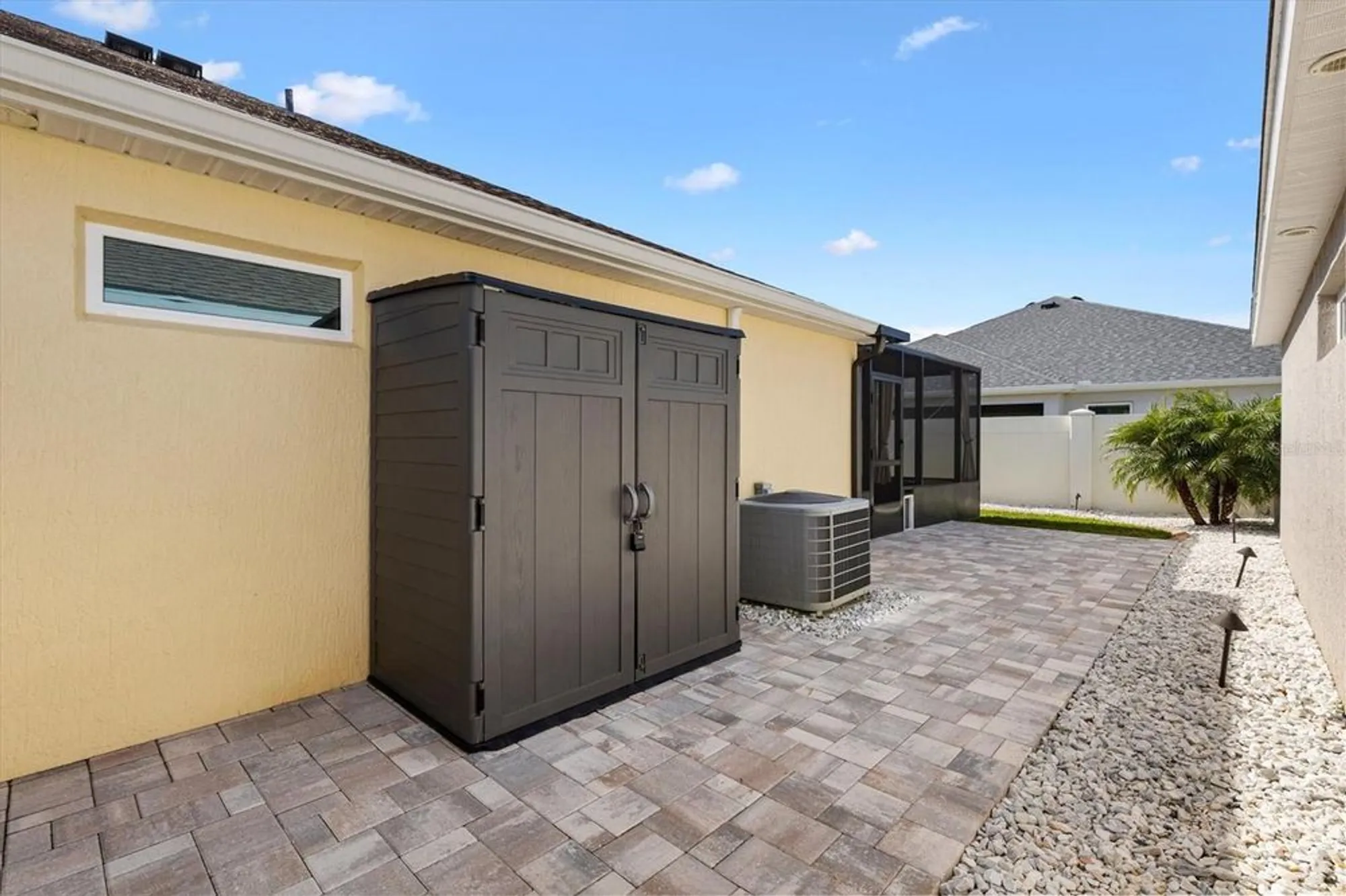 Property Slideshow image 31 of 40 | 2202 landrea loop, The Villages, FL, 32163