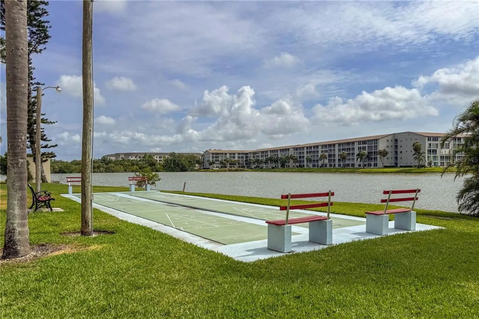 Property Slideshow image 27 of 38 | 4189 heron way # 406e, Bradenton, FL, 34205