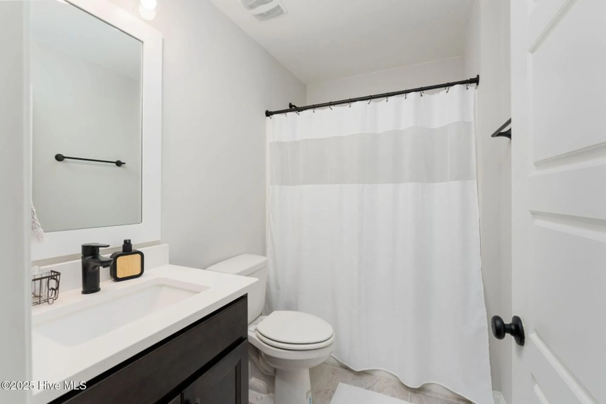 Property Slideshow image 16 of 44 | 410 trisail ter, Wilmington, NC, 28412