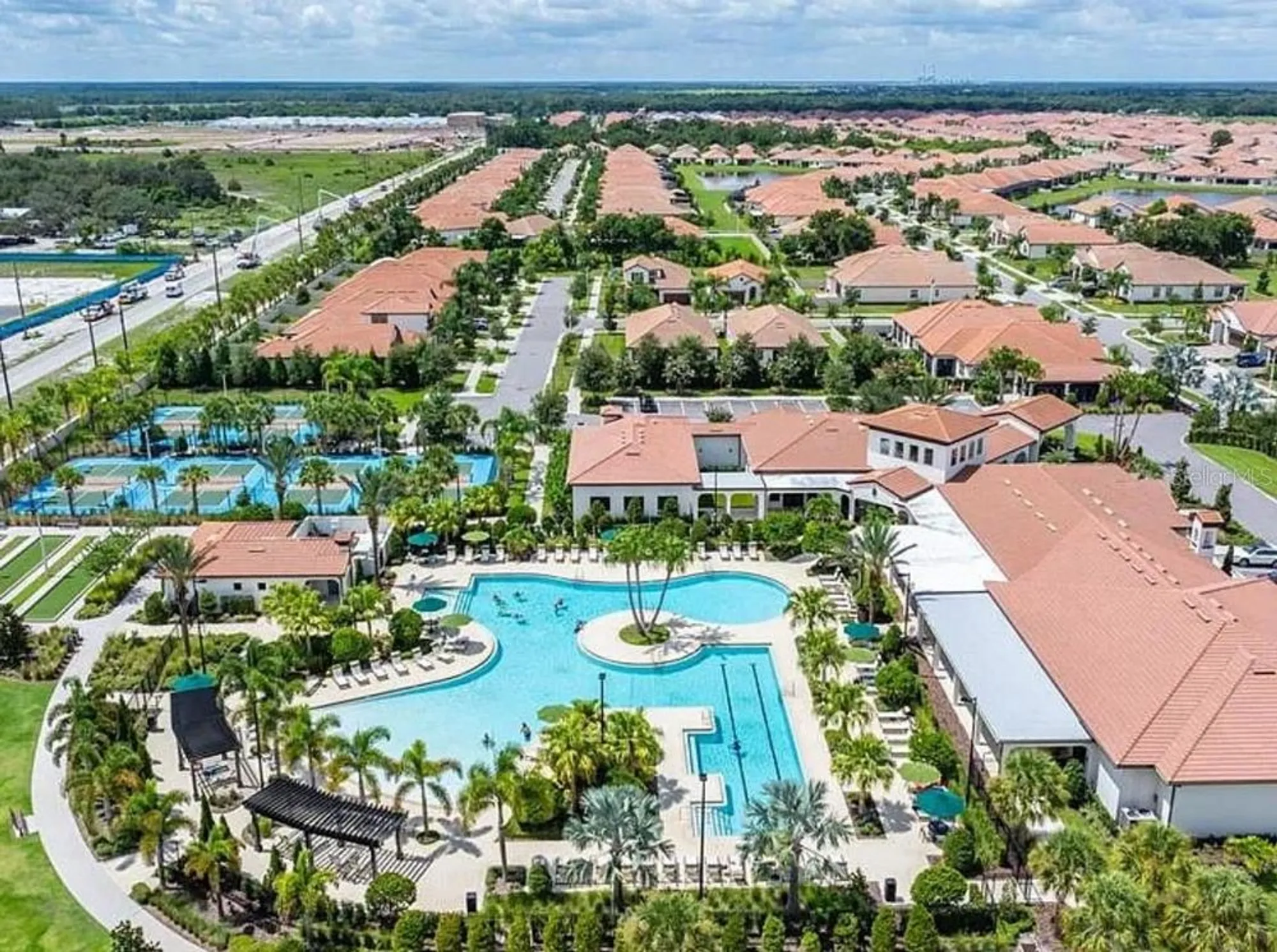 Property Slideshow image 72 of 73 | 17116 star banks st, Wimauma, FL, 33598