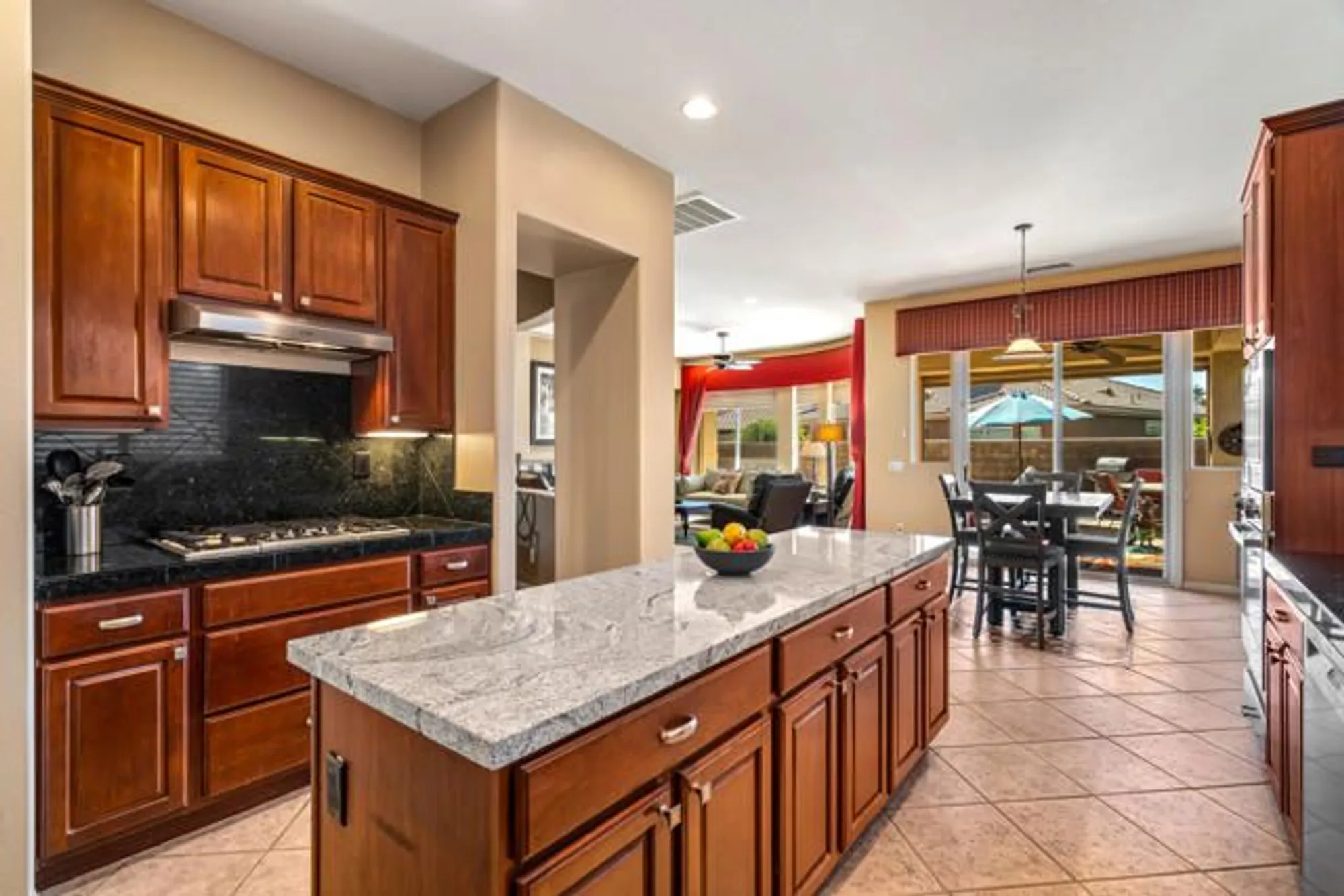 Property Slideshow image 25 of 68 | 80607 prestwick pl, Indio, CA, 92201