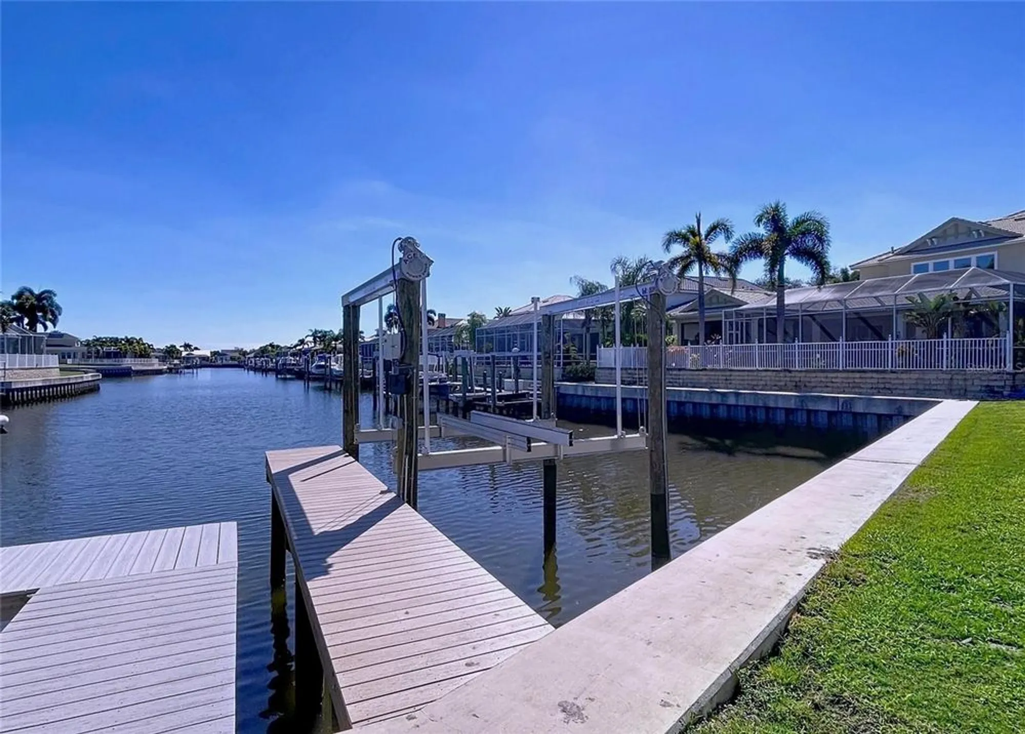 Property Slideshow image 84 of 88 | 5603 tybee island dr, Apollo Beach, FL, 33572