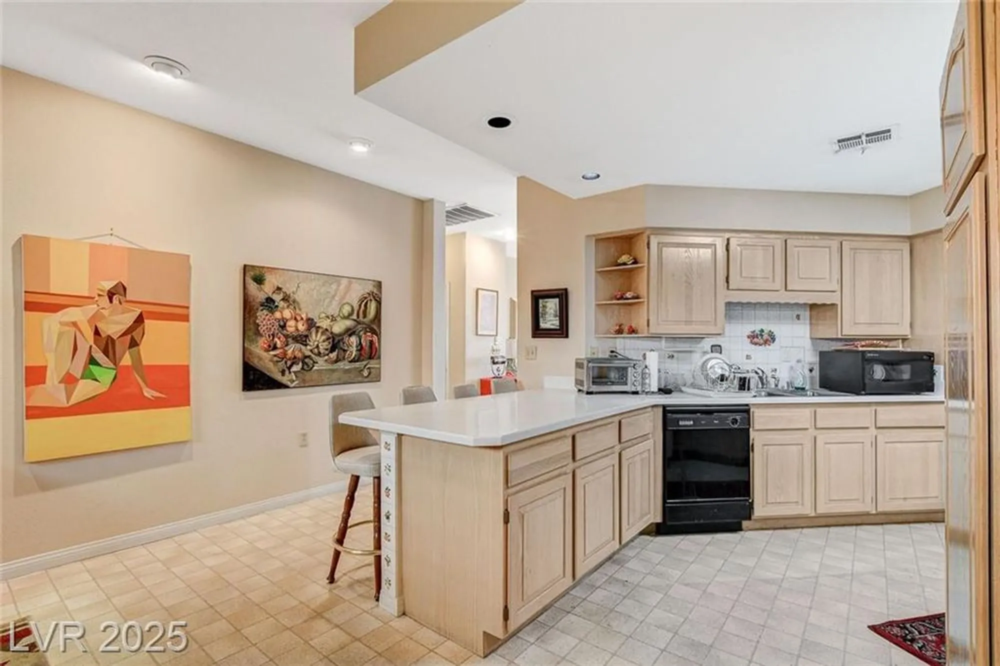 Property Slideshow image 24 of 63 | 352 mill hollow rd, Las Vegas, NV, 89107