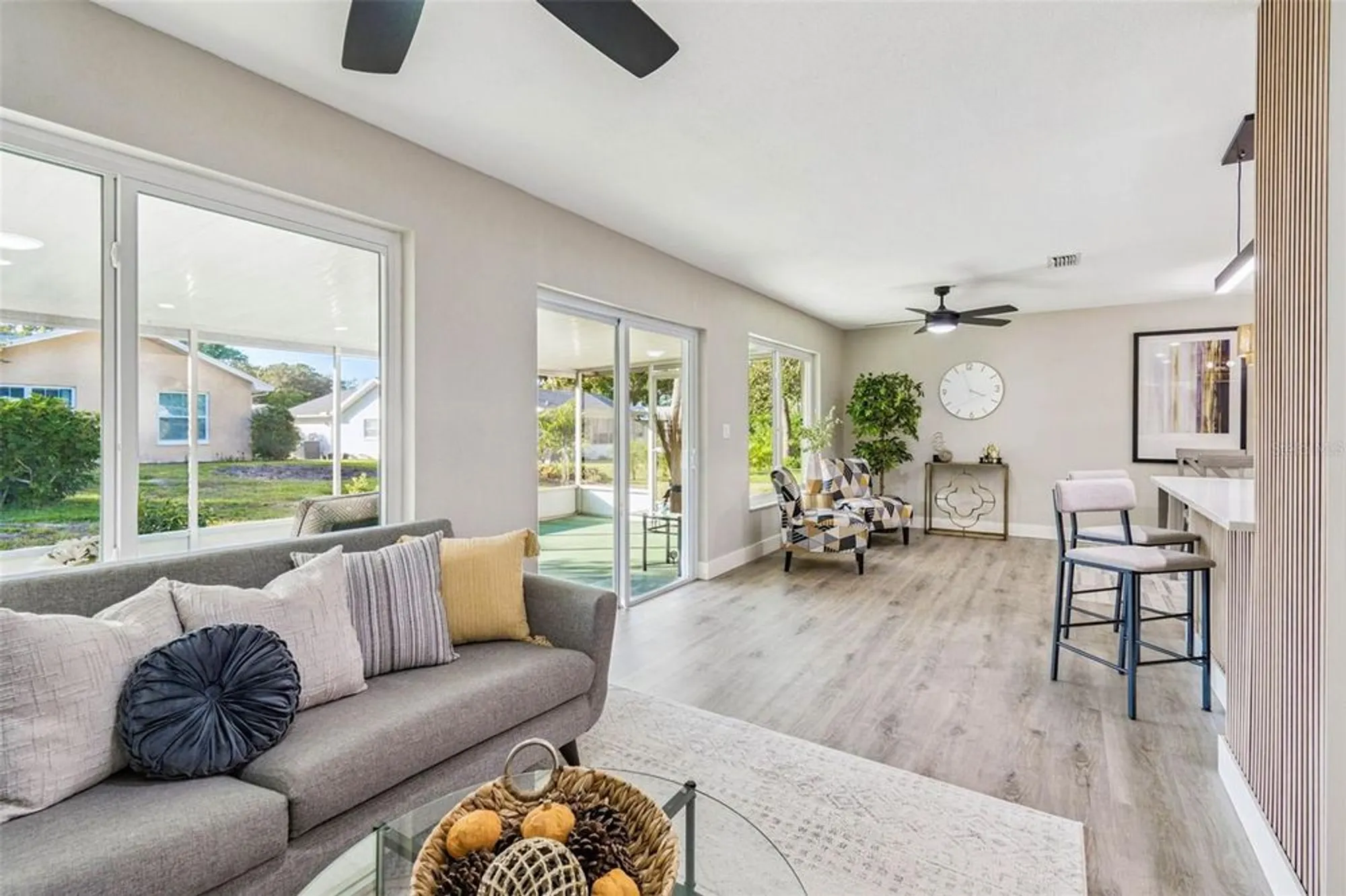 Property Slideshow image 16 of 70 | 3116 brunswick cir, Palm Harbor, FL, 34684