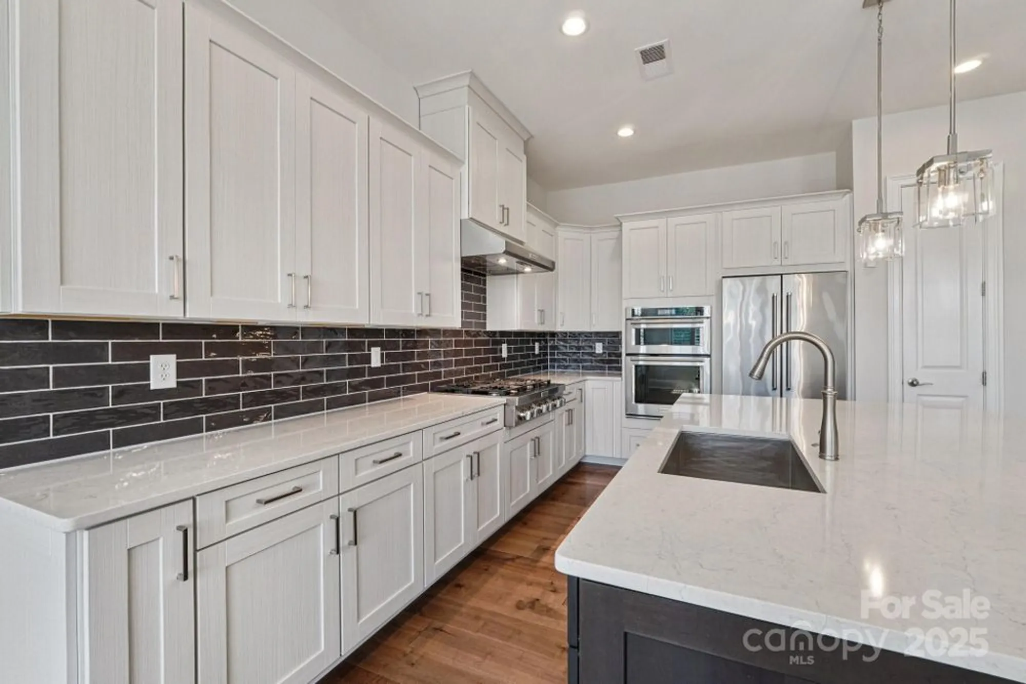 Property Slideshow image 11 of 47 | 45528 misty bluff dr, Charlotte, NC, 28278