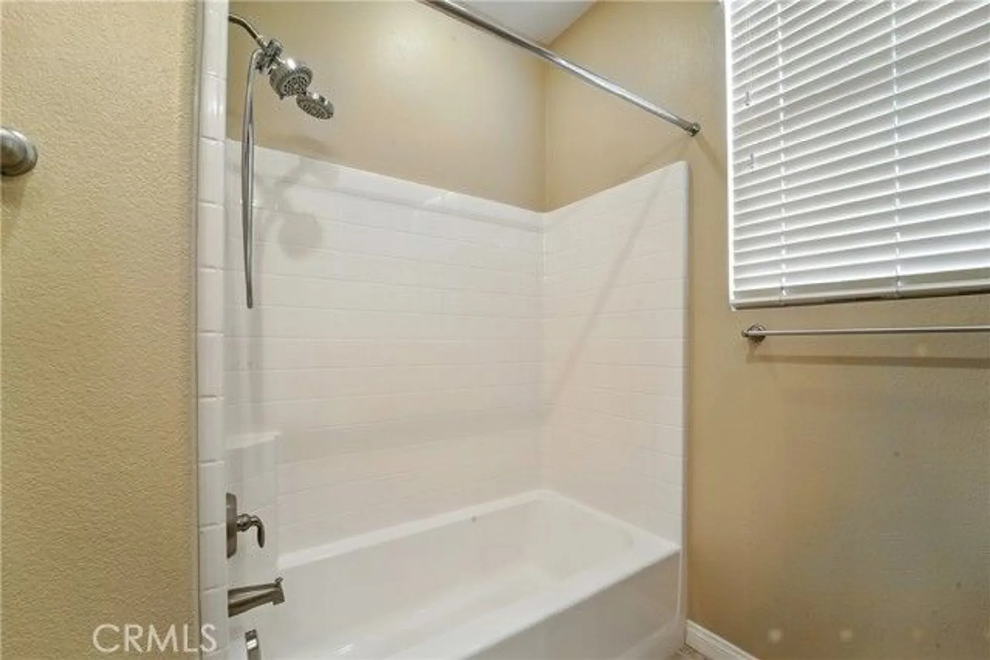 Property Slideshow image 32 of 74 | 1544 big bend, Beaumont, CA, 92223