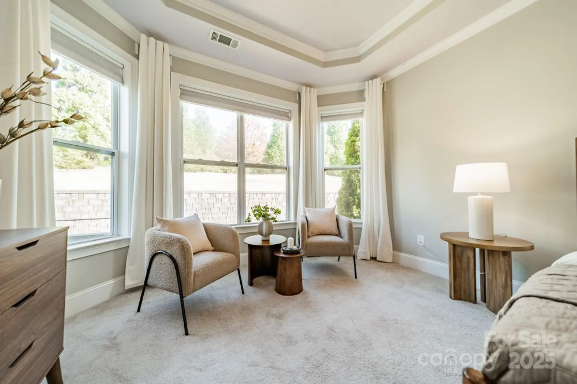 Property Slideshow image 17 of 44 | 15016 high bluff ct, Charlotte, NC, 28278