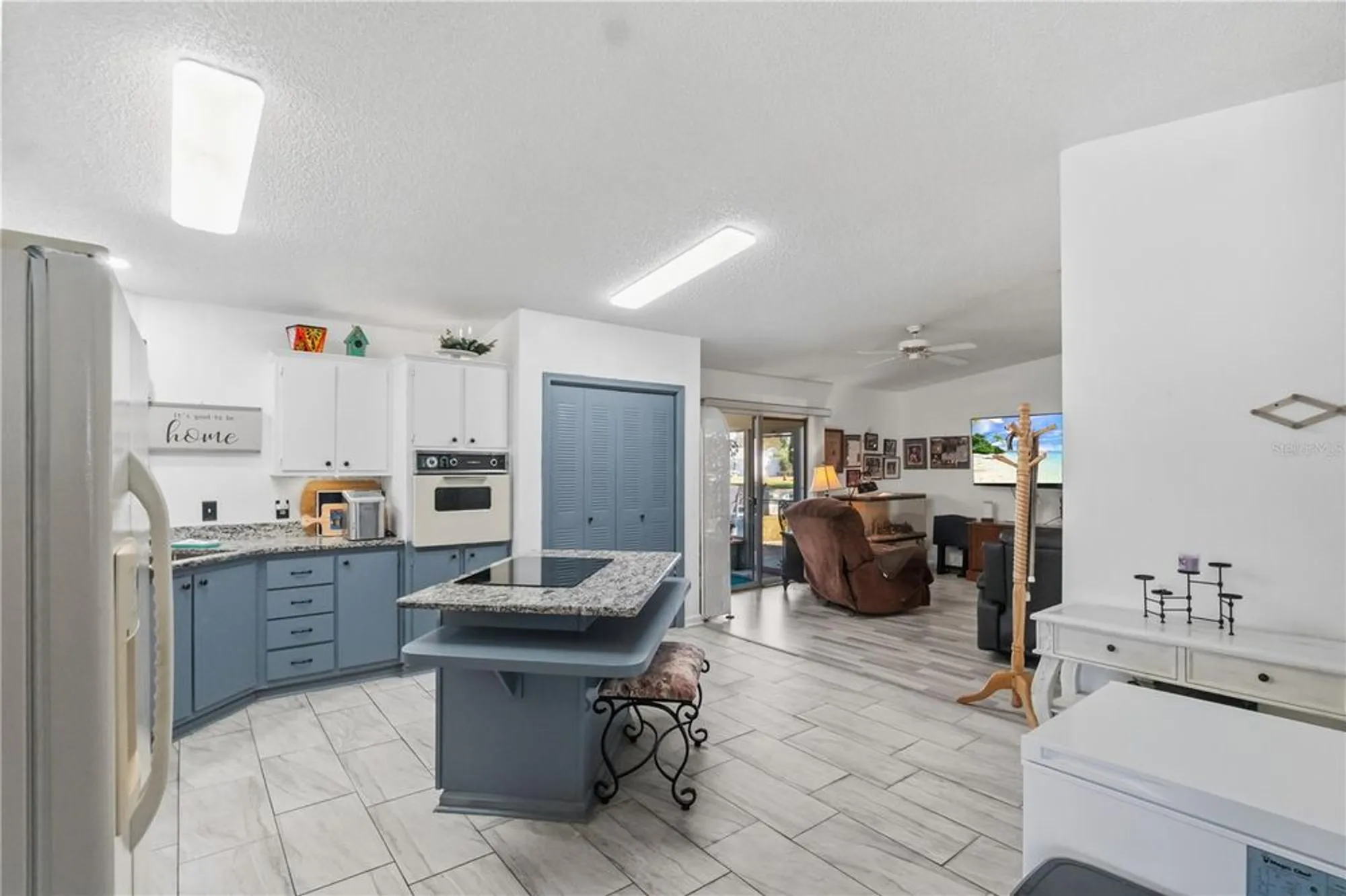 Property Slideshow image 12 of 34 | 1202 del toro dr, The Villages, FL, 32159