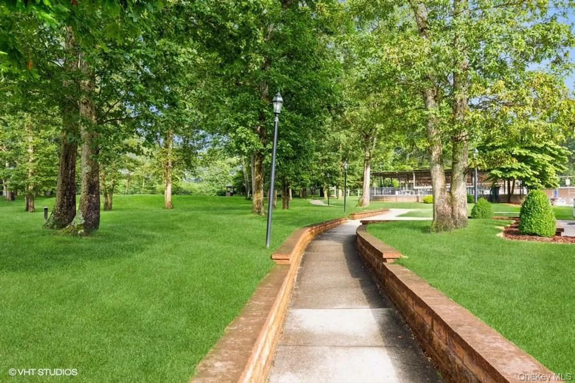 Property Slideshow image 13 of 22 | 166 ventry ct b, Ridge, NY, 11961