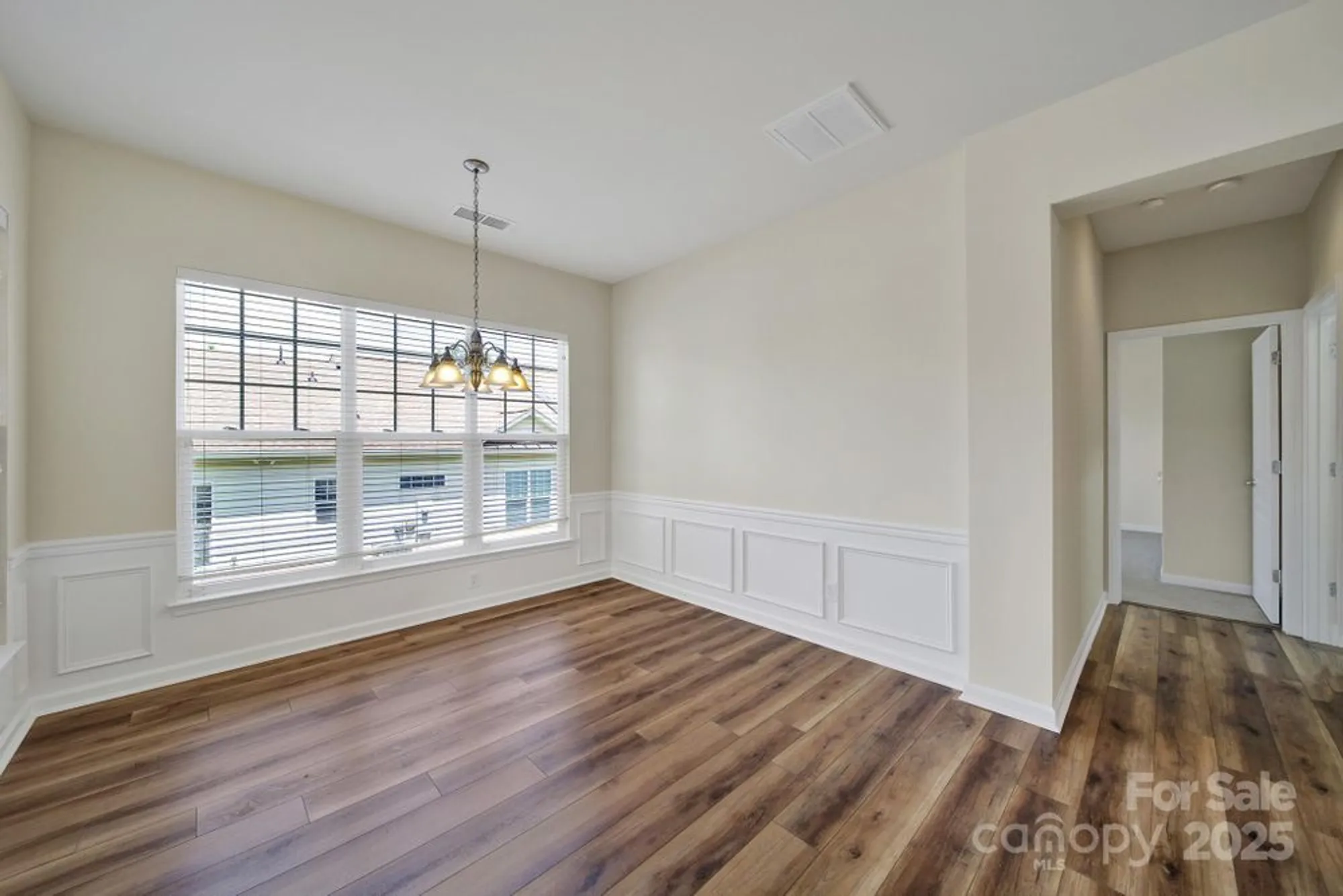 Property Slideshow image 8 of 41 | 28129 song sparrow ln, Fort Mill, SC, 29707