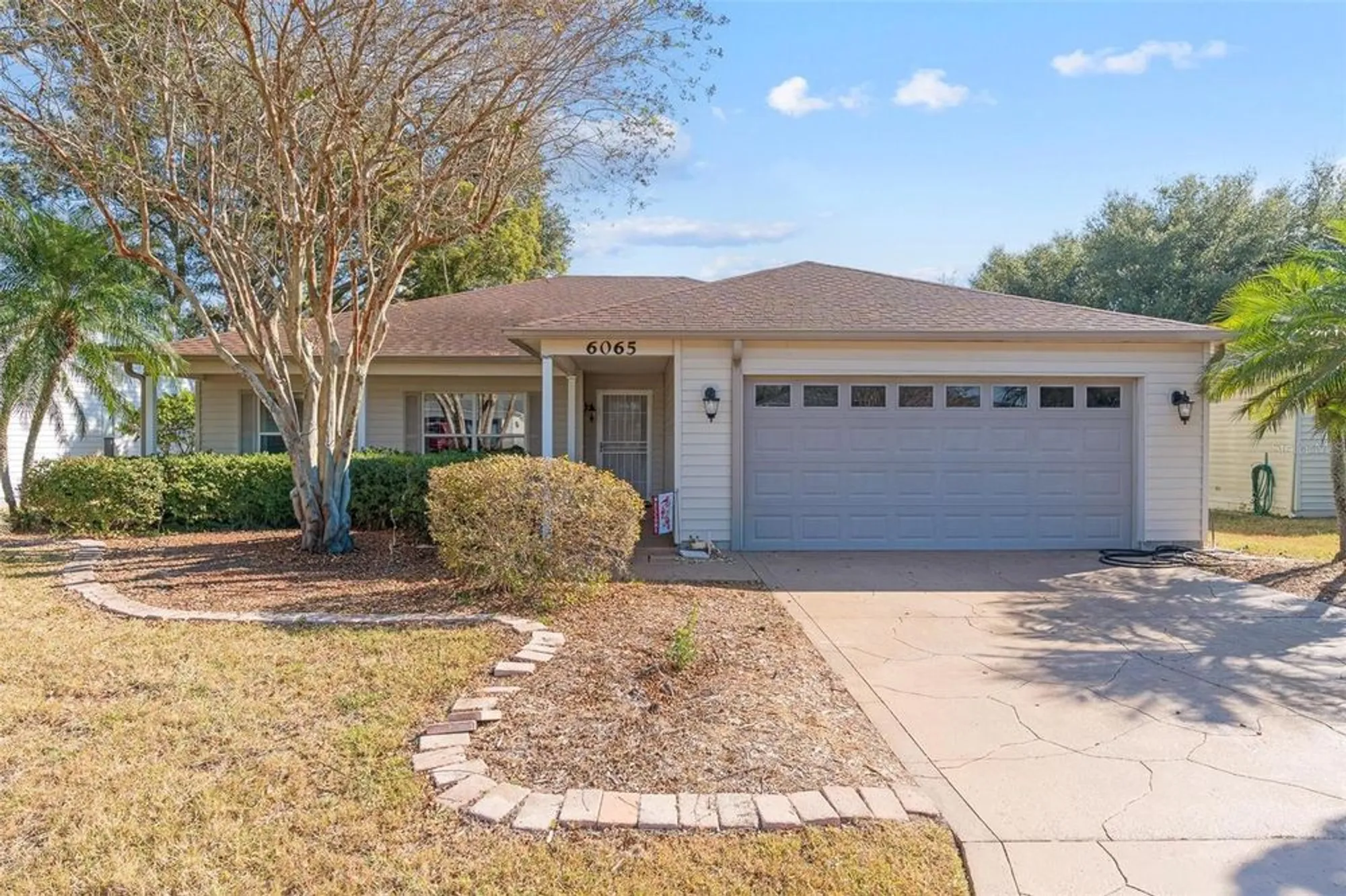 Property Slideshow image 1 of 41 | 6065 magpie dr, Lakeland, FL, 33809