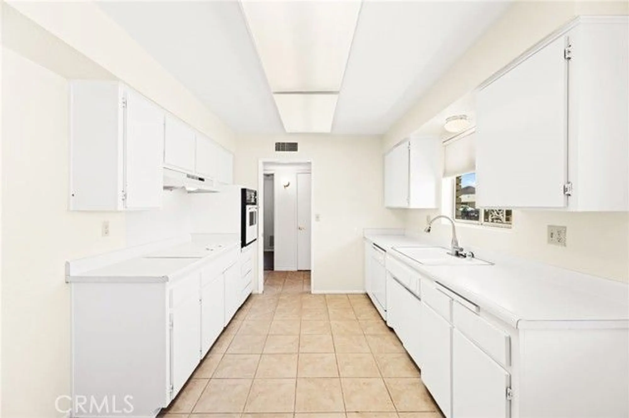 Property Slideshow image 9 of 54 | 26470 new bedford rd, Menifee, CA, 92586