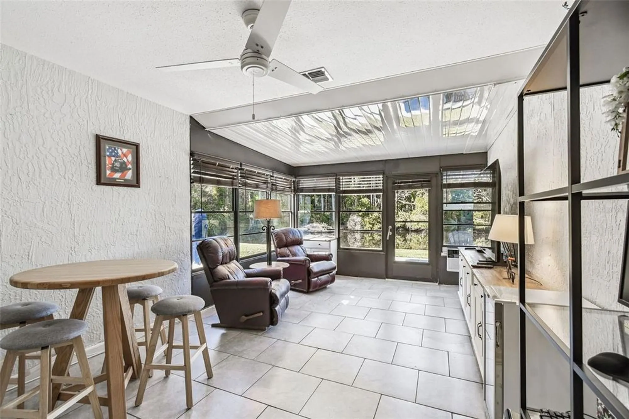 Property Slideshow image 19 of 49 | 11539 scotch pine dr, New Port Richey, FL, 34654