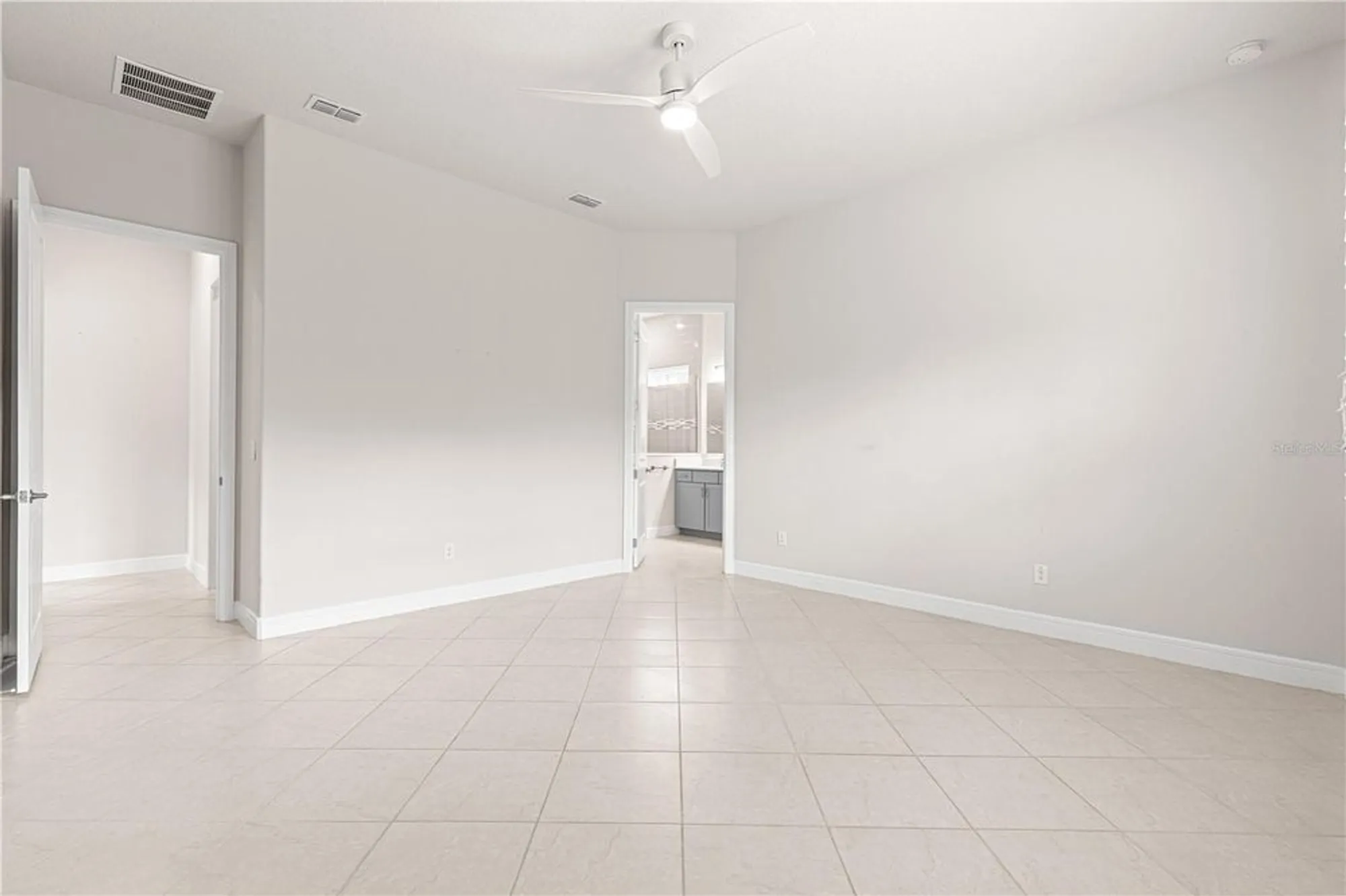 Property Slideshow image 14 of 55 | 9147 sw 65th loop, Ocala, FL, 34481