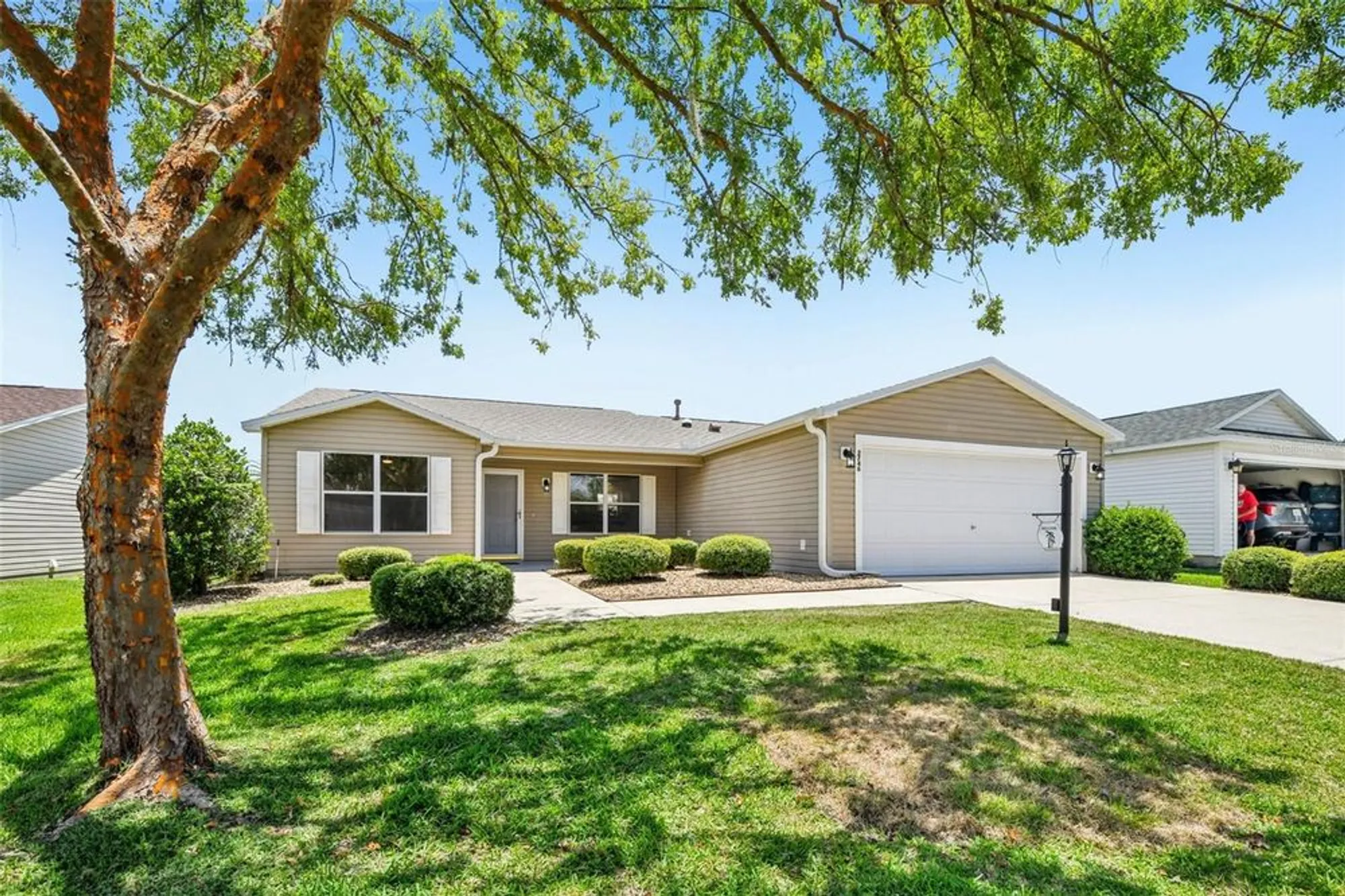 Property Slideshow image 34 of 53 | 2746 edwards ln, The Villages, FL, 32162