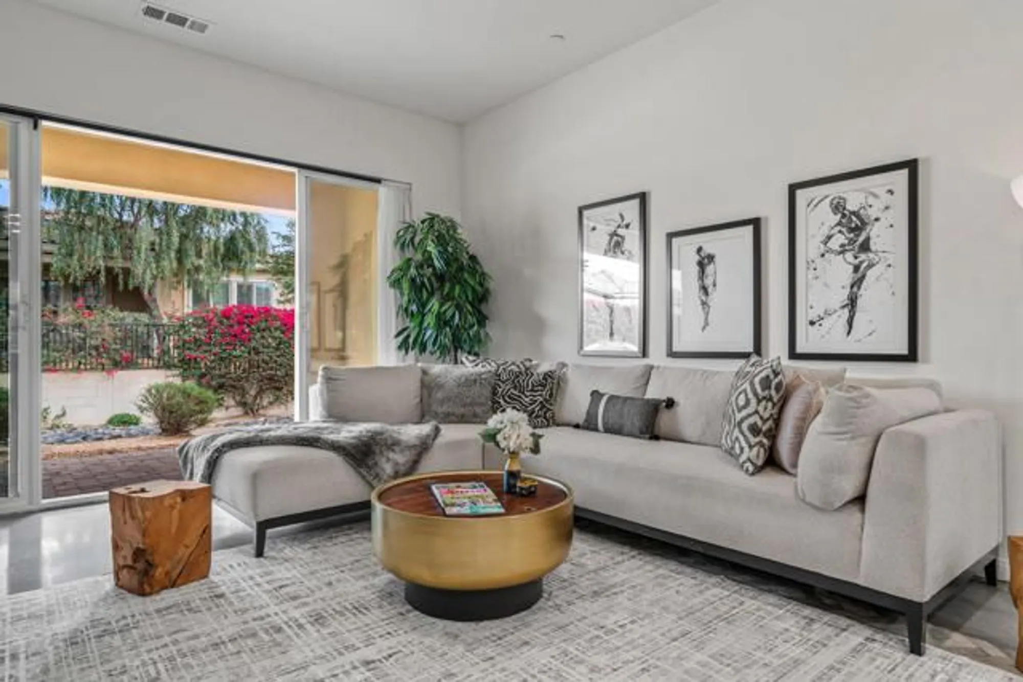 Property Slideshow image 12 of 57 | 4018 via fragante 2, Palm Desert, CA, 92260