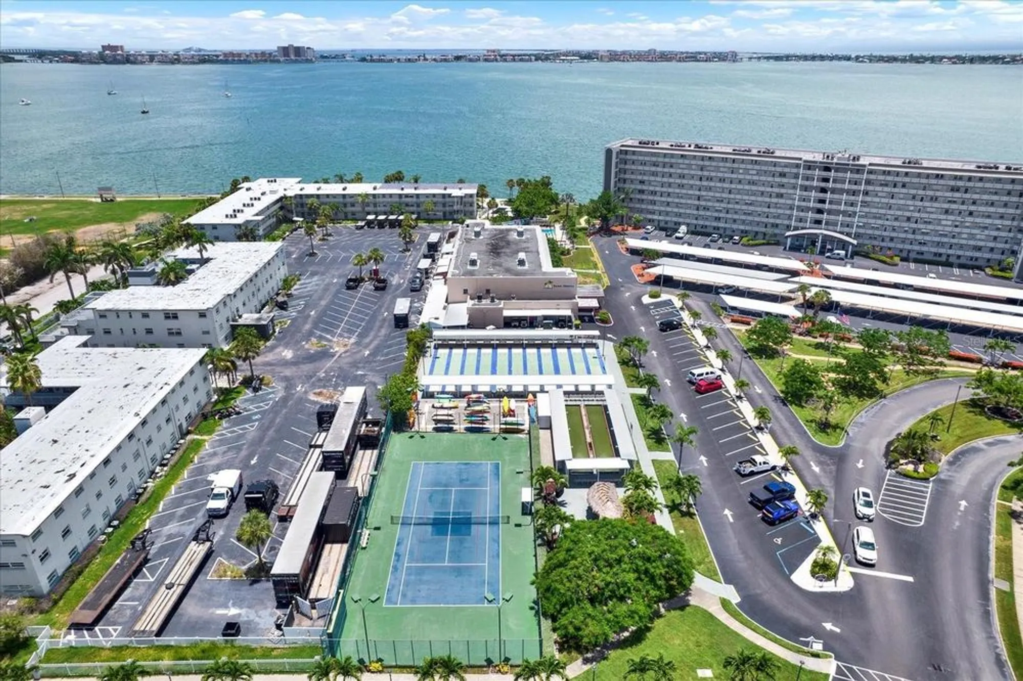 Property Slideshow image 27 of 32 | 2960 59th st 108, Gulfport, FL, 33707