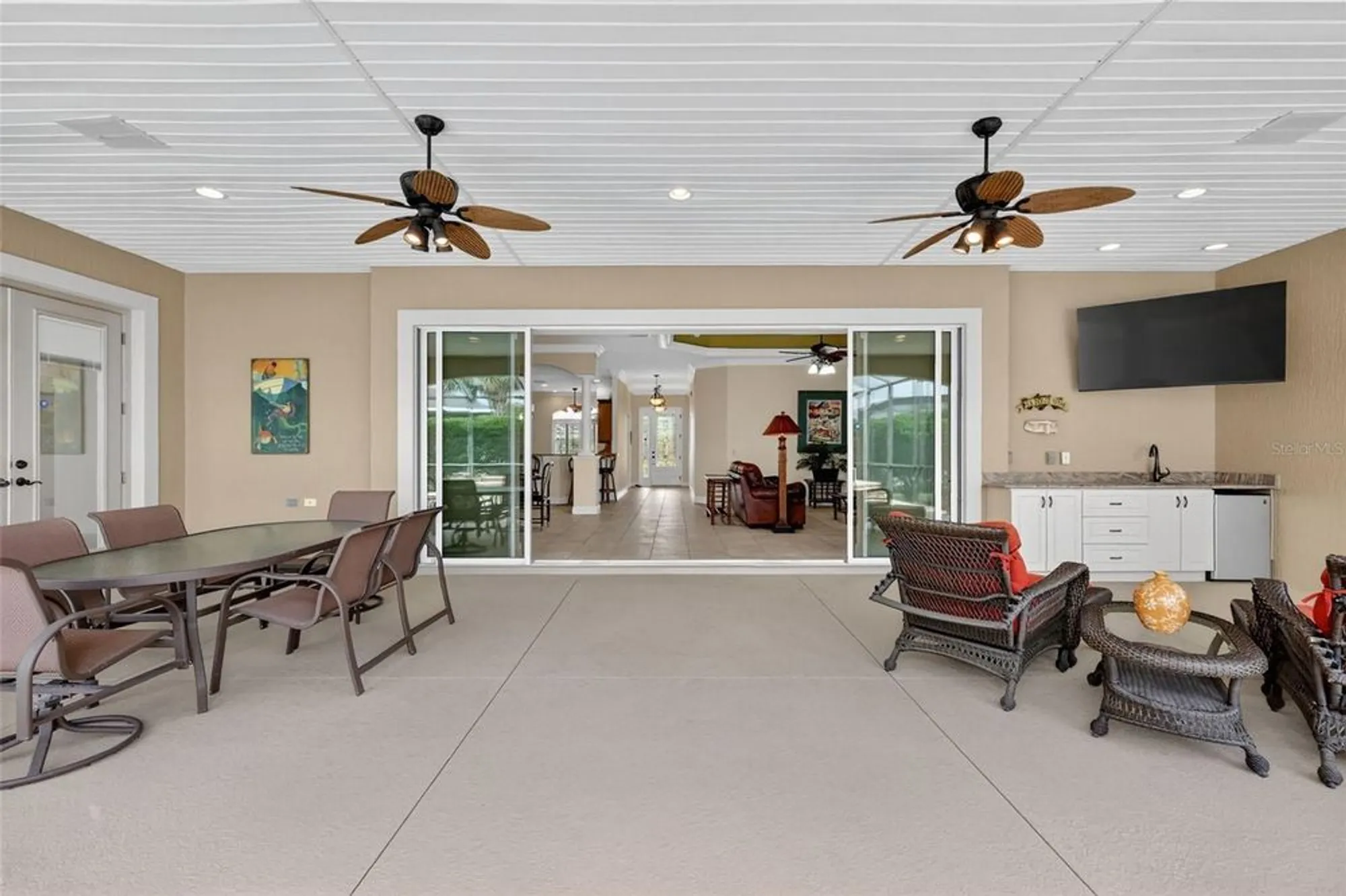 Property Slideshow image 16 of 70 | 1850 lake ridge dr, The Villages, FL, 32162