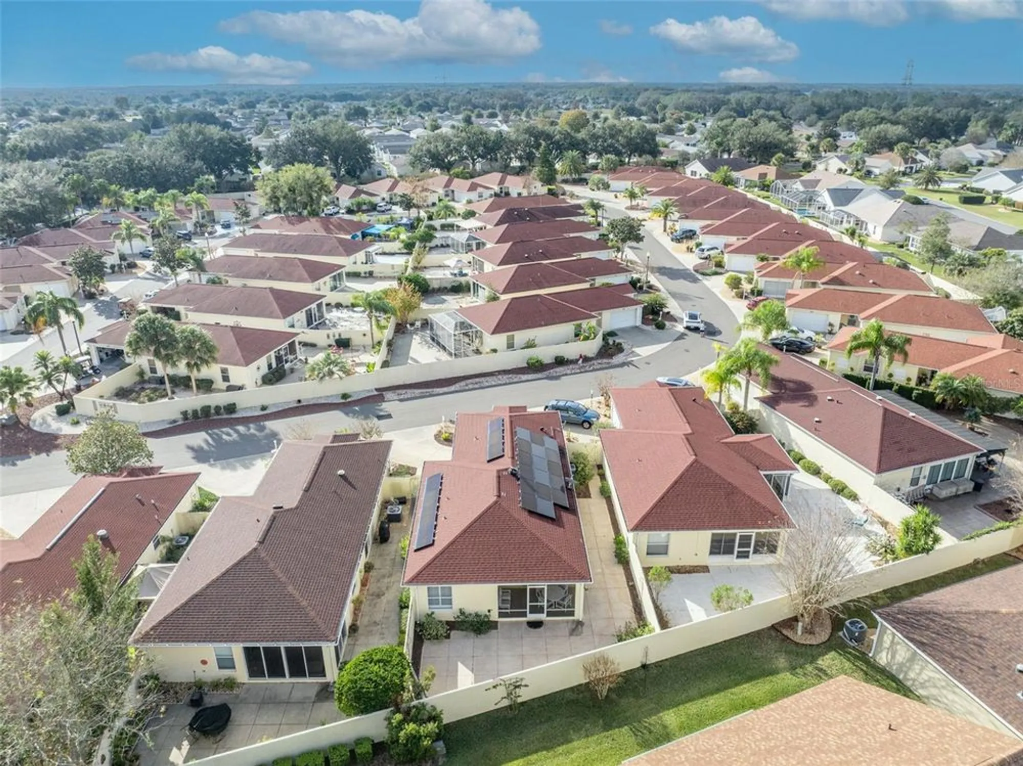 Property Slideshow image 36 of 54 | 1428 almanza dr, Lady Lake, FL, 32159