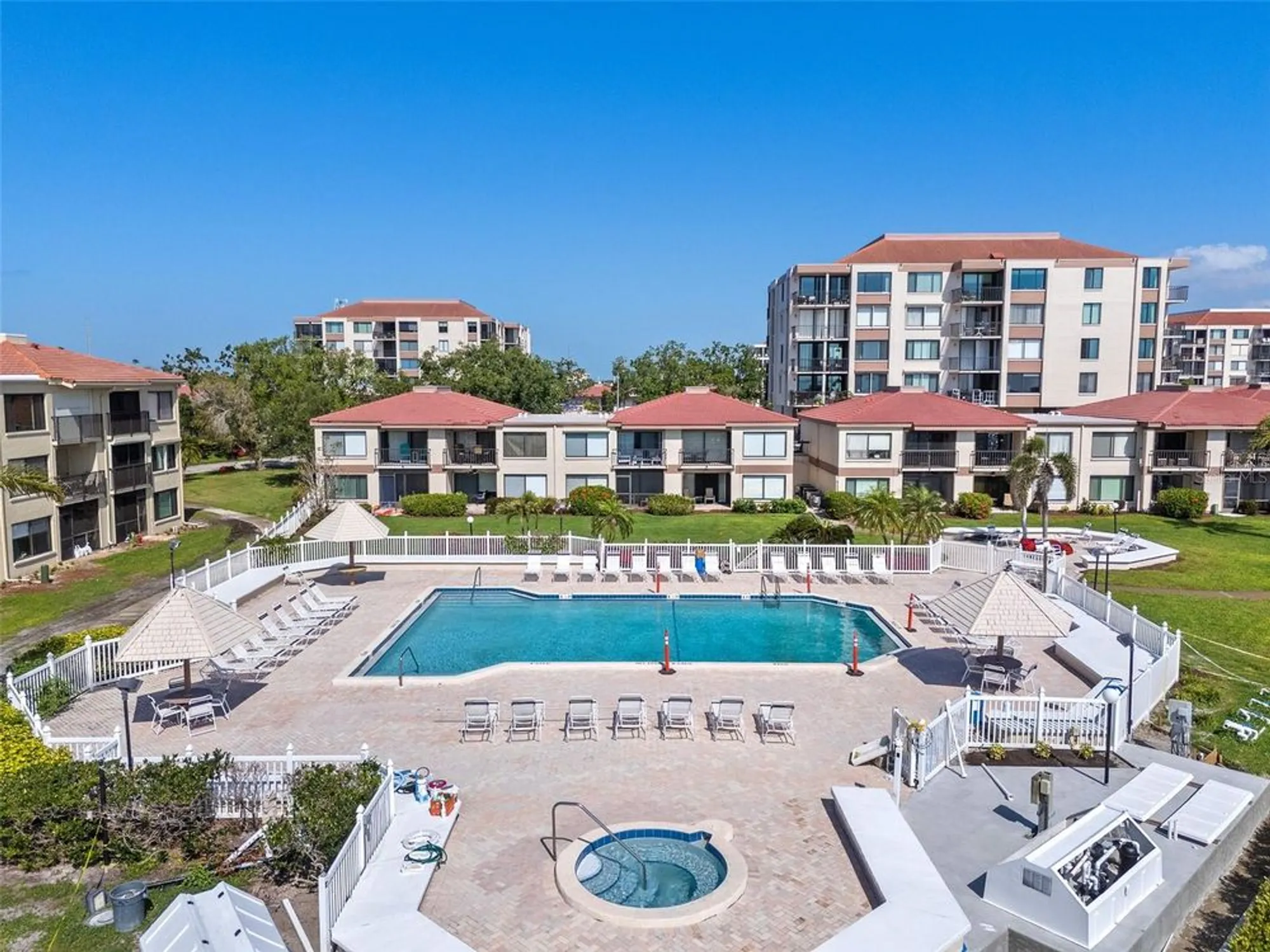 Property Slideshow image 35 of 41 | 6269 palma del mar blvd s apt 112, St Petersburg, FL, 33715
