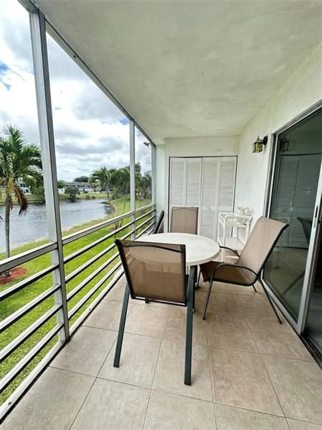 Property Slideshow image 20 of 66 | 2048 newport n # 2048, Deerfield Beach, FL, 33442