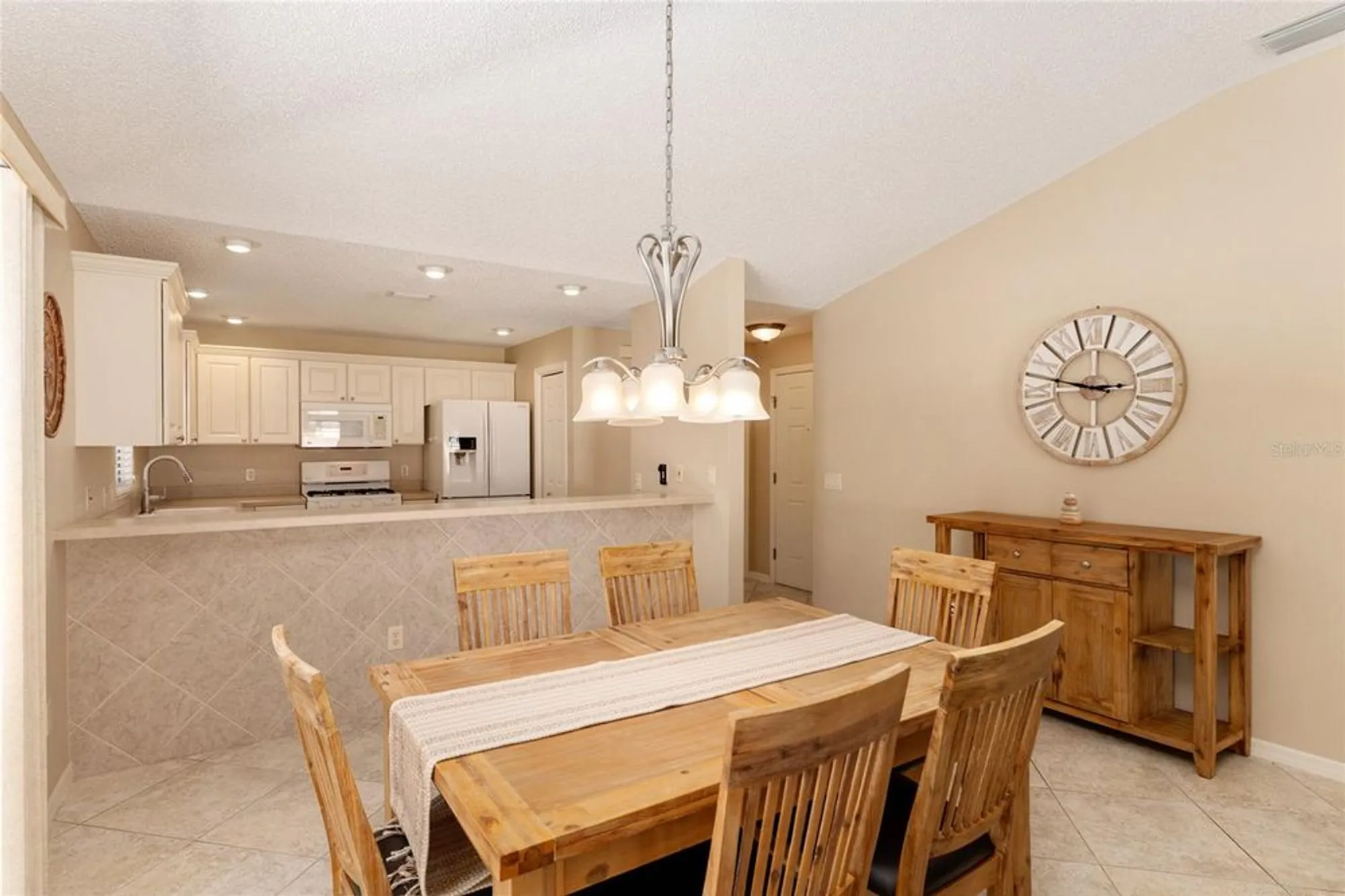 Property Slideshow image 13 of 48 | 2117 smoaks st, The Villages, FL, 32162