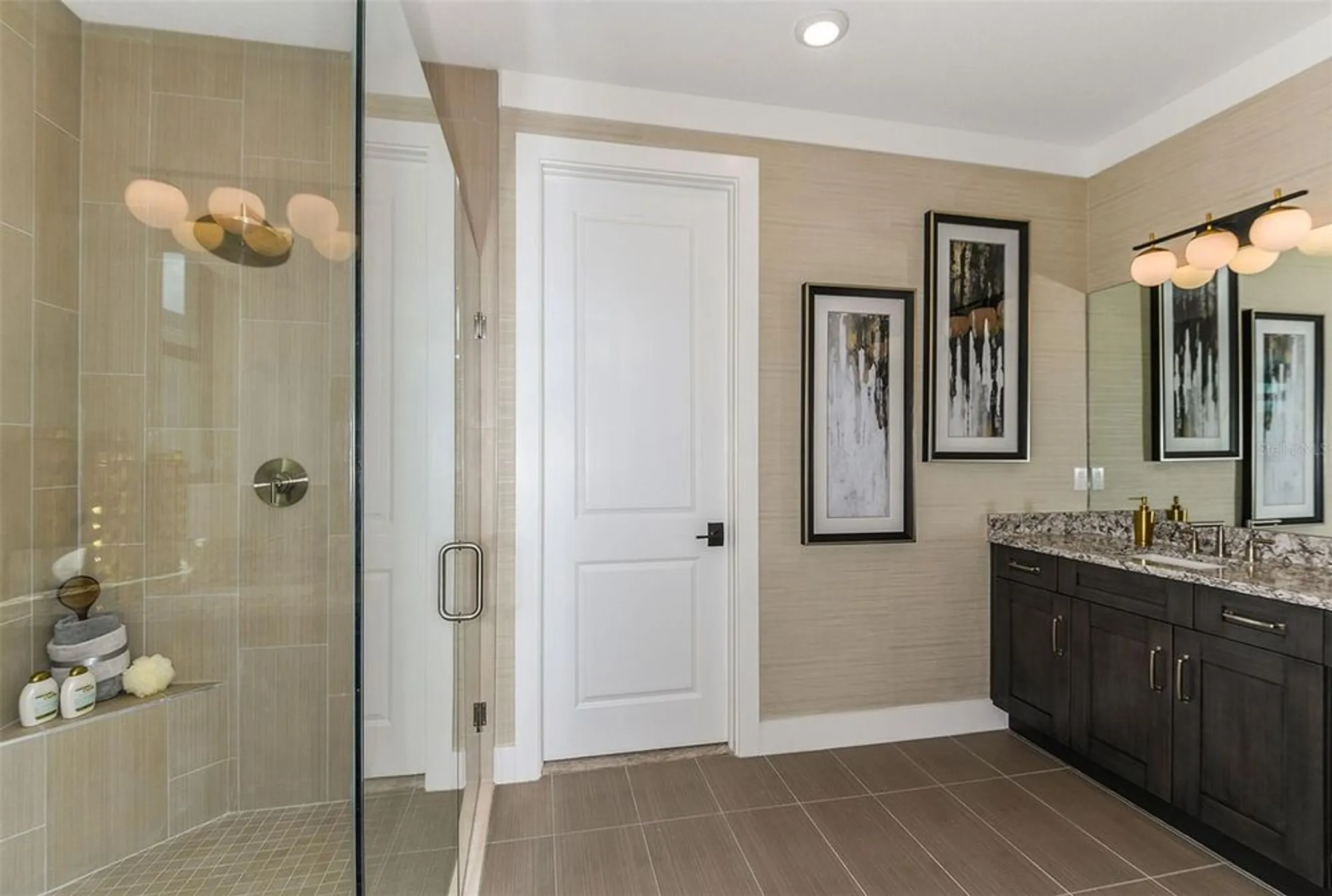 Property Slideshow image 23 of 77 | 18123 cresswind ter, Lakewood Ranch, FL, 34211