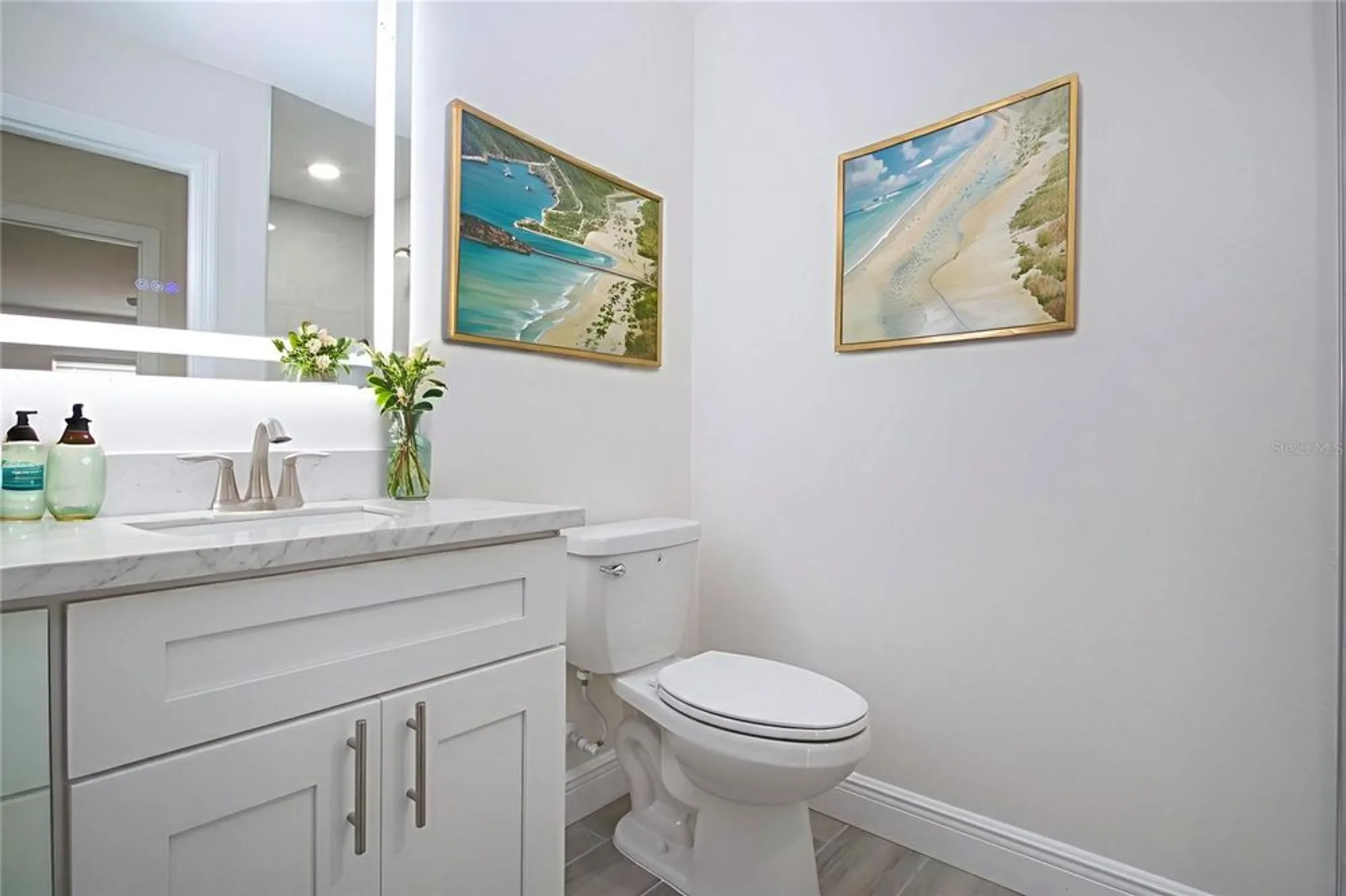 Property Slideshow image 12 of 72 | 1906 canterbury ln 20, Sun City Center, FL, 33573