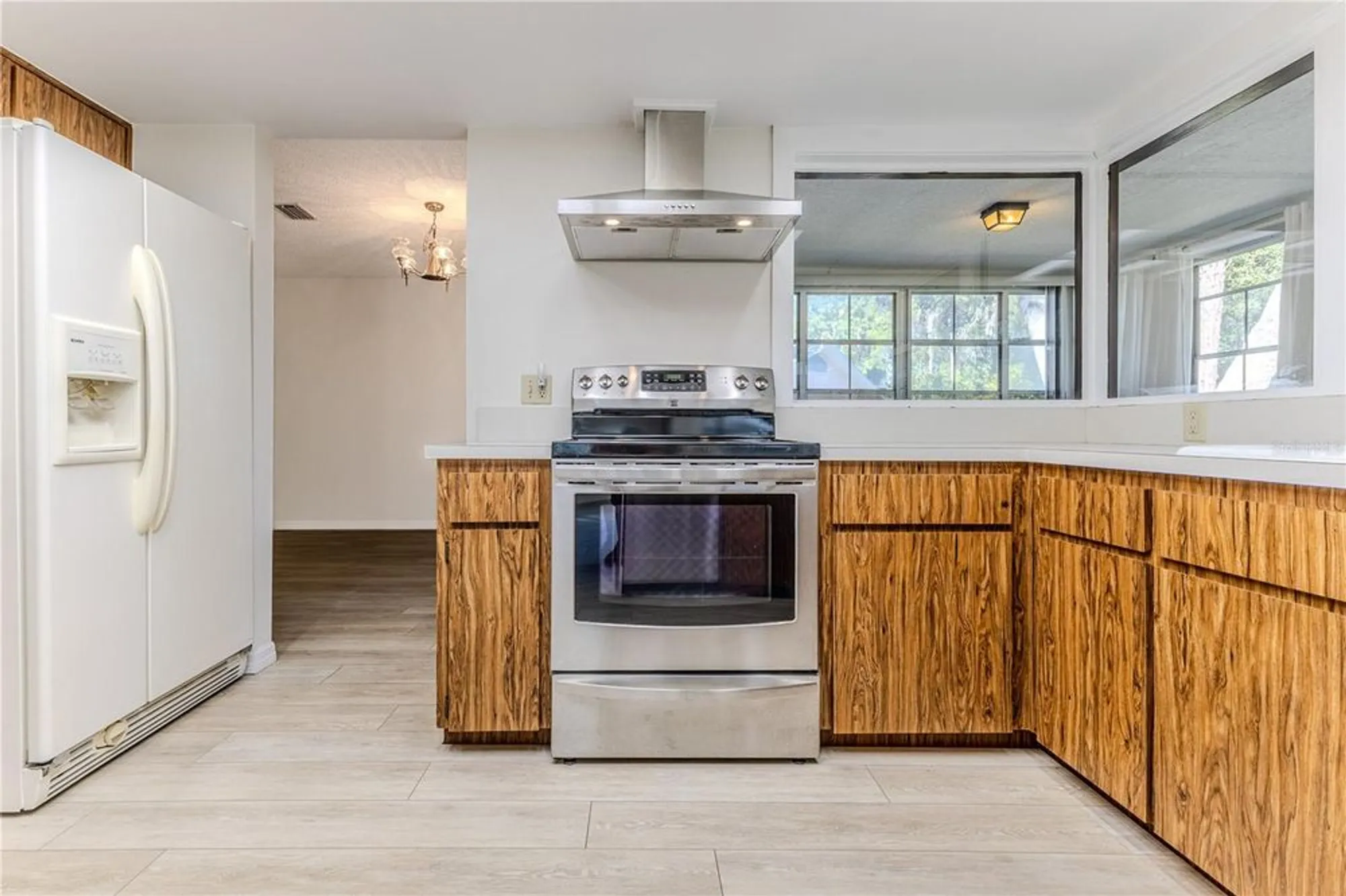 Property Slideshow image 21 of 71 | 2692 royal ridge dr, Spring Hill, FL, 34606