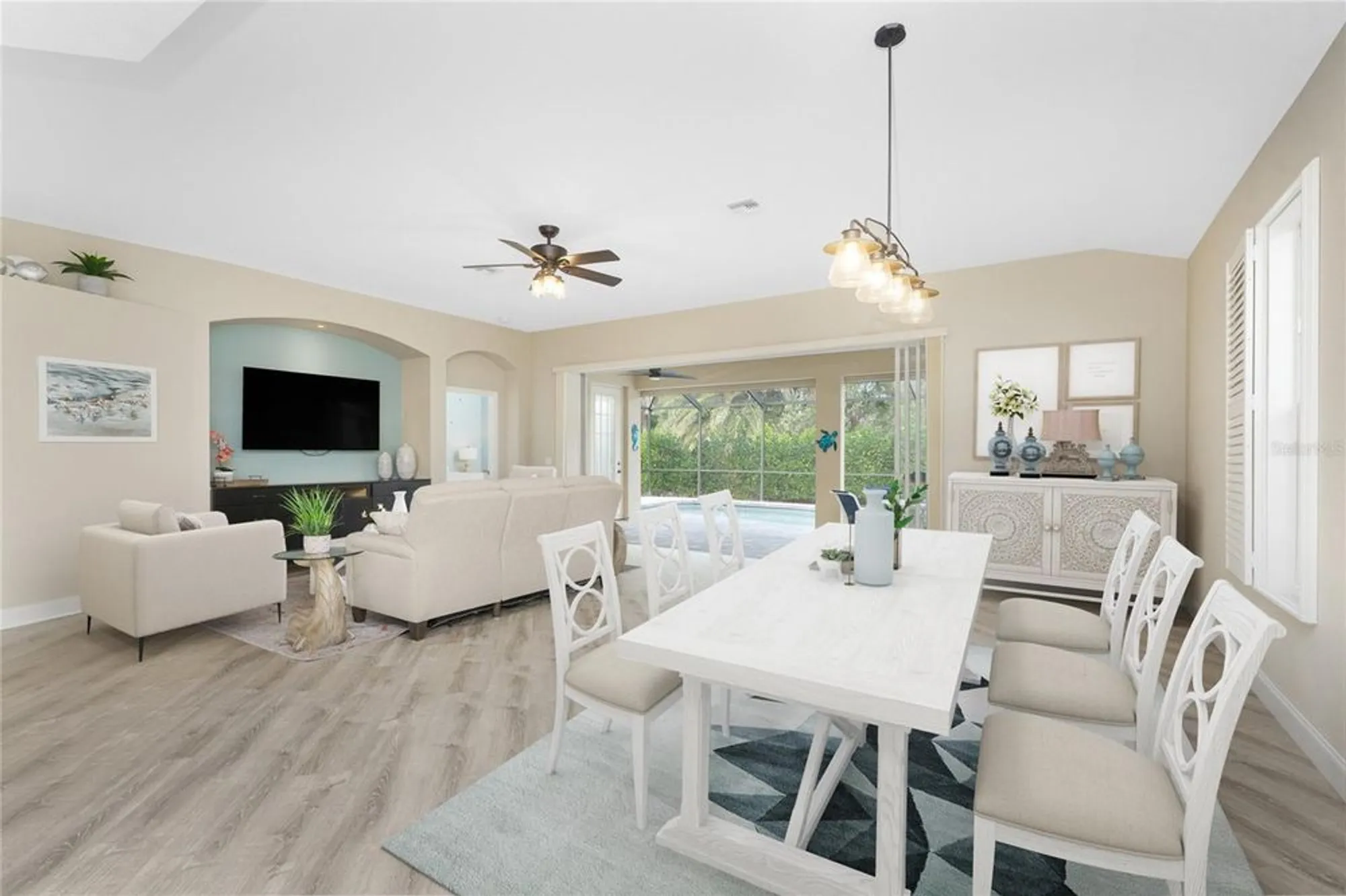 Property Slideshow image 10 of 59 | 17929 courtside landings cir, Punta Gorda, FL, 33955