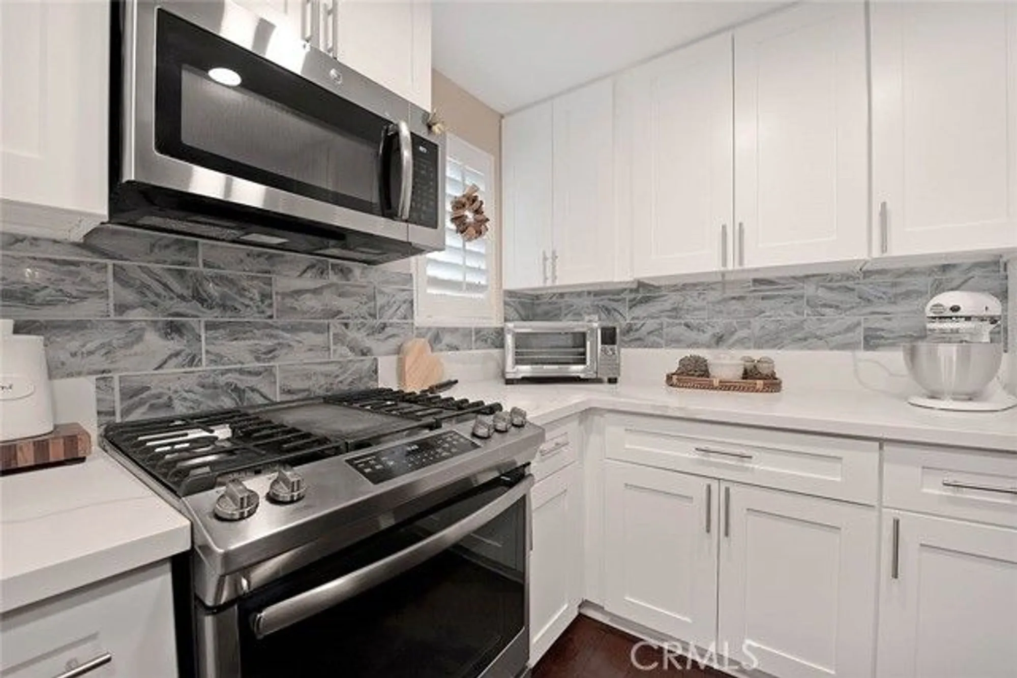 Property Slideshow image 13 of 50 | 40295 via francisco, Murrieta, CA, 92562