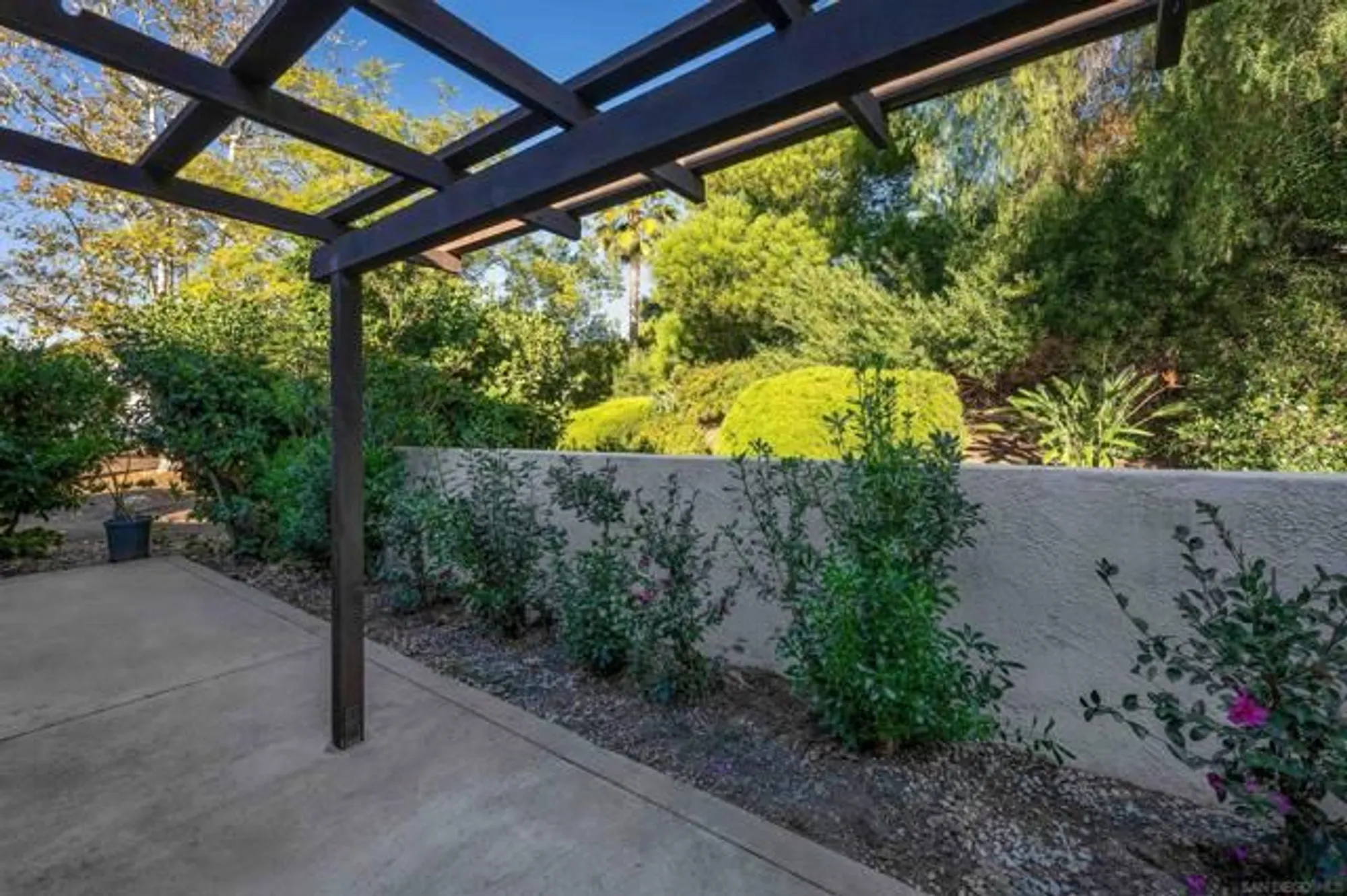 Property Slideshow image 14 of 29 | 12780 avenida la valencia unit 163, San Diego, CA, 92128