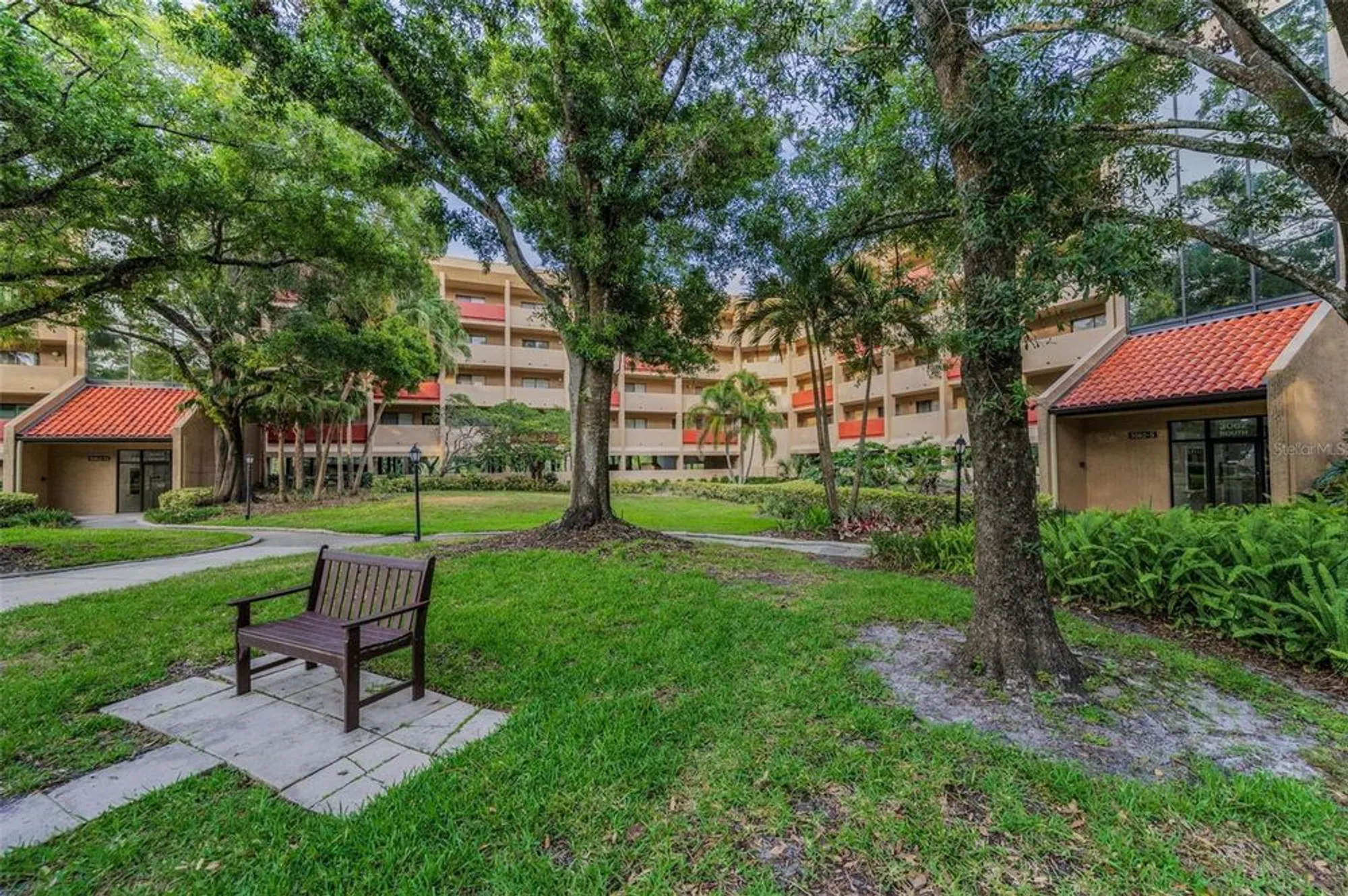 Property Slideshow image 4 of 57 | 3062 eastland blvd unit 402, Clearwater, FL, 33761