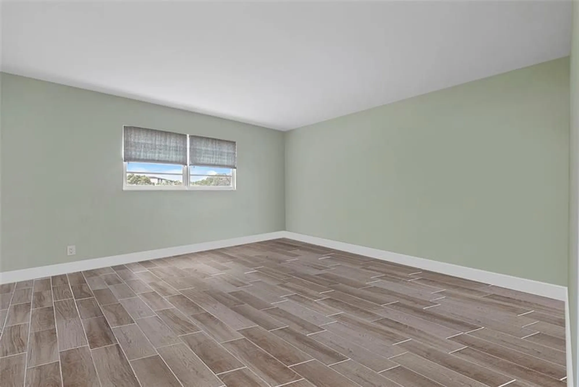 Property Slideshow image 24 of 34 | 3502 bimini ln b2, Coconut Creek, FL, 33066