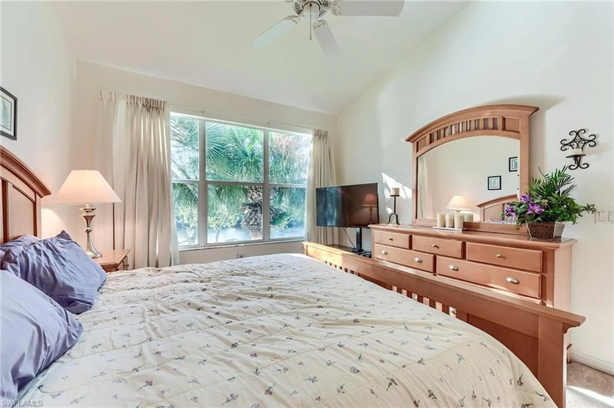 Property Slideshow image 12 of 27 | 10119 colonial country club blvd 1903, Fort Myers, FL, 33913