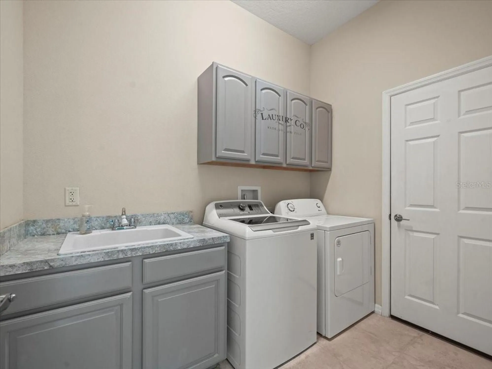 Property Slideshow image 42 of 54 | 9694 southern belle dr, Weeki Wachee, FL, 34613