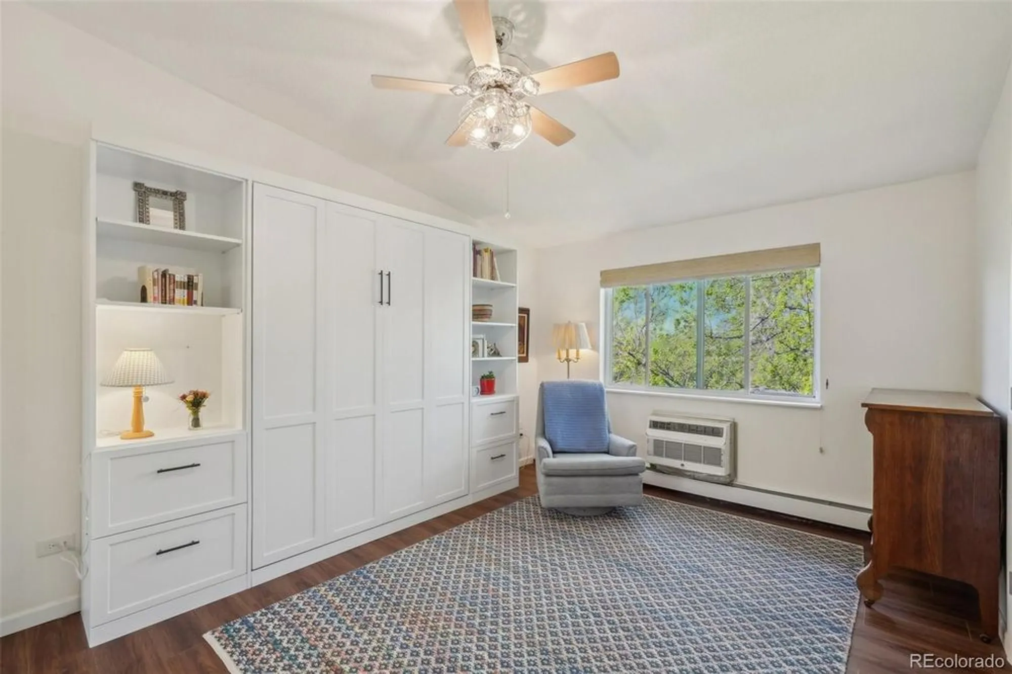 Property Slideshow image 7 of 19 | 705 s alton way 4d, Denver, CO, 80247