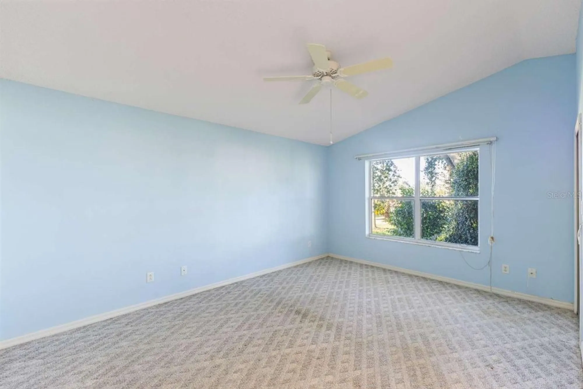 Property Slideshow image 15 of 29 | 24725 brightwater ct, Leesburg, FL, 34748