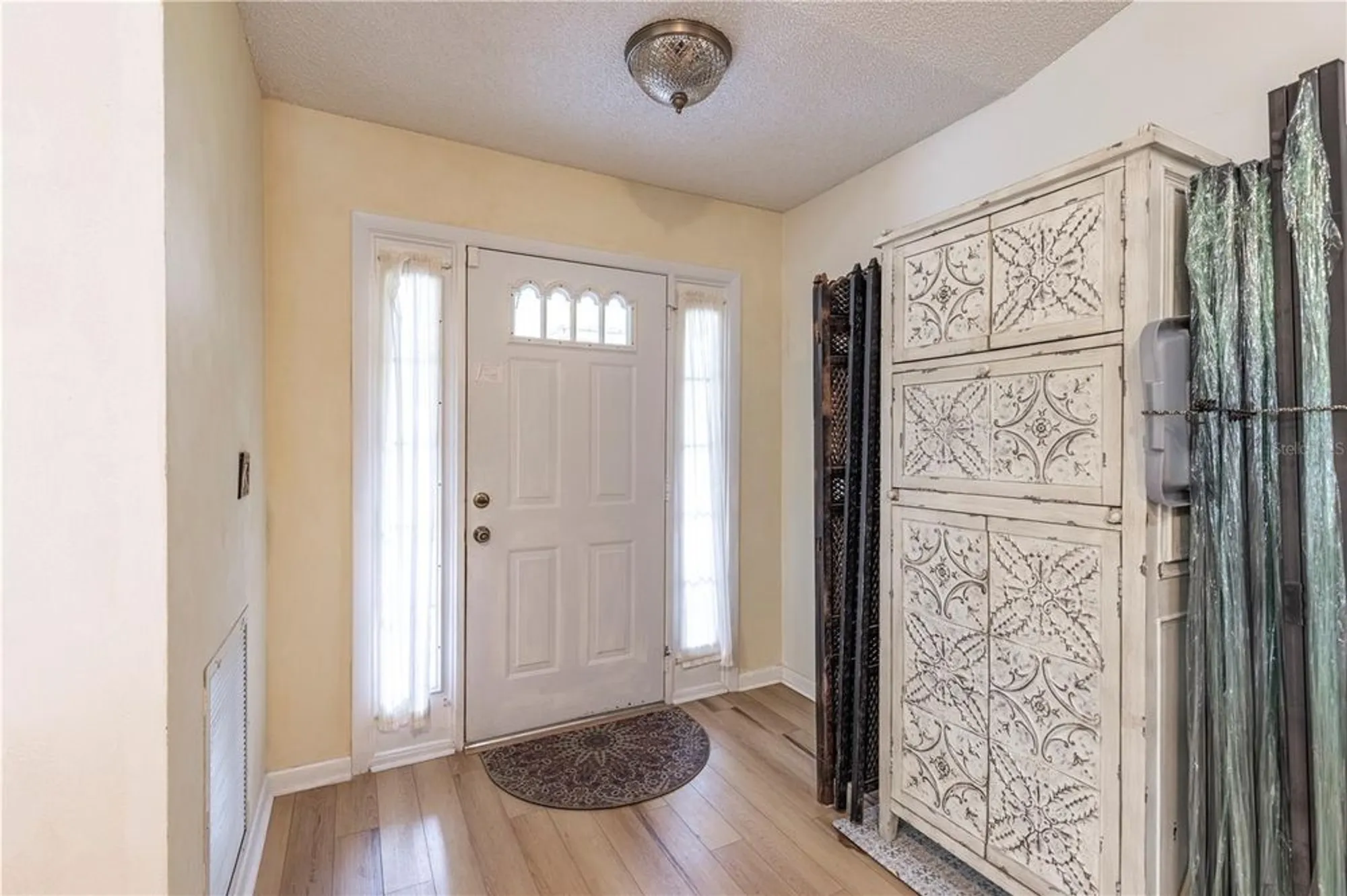 Property Slideshow image 10 of 33 | 803 dundee cir, Leesburg, FL, 34788