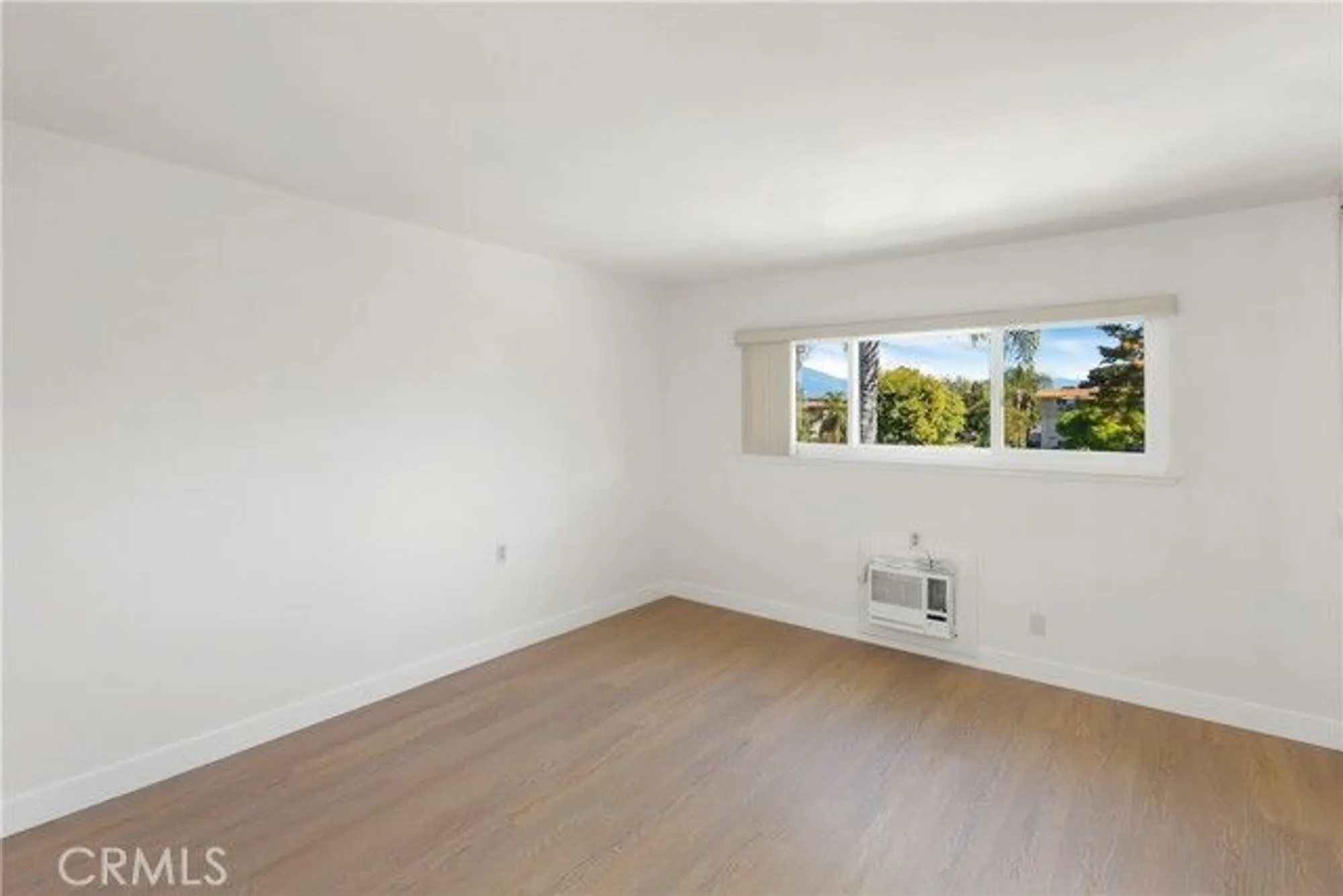 Property Slideshow image 9 of 22 | 2386 via mariposa 2b, Laguna Woods, CA, 92637