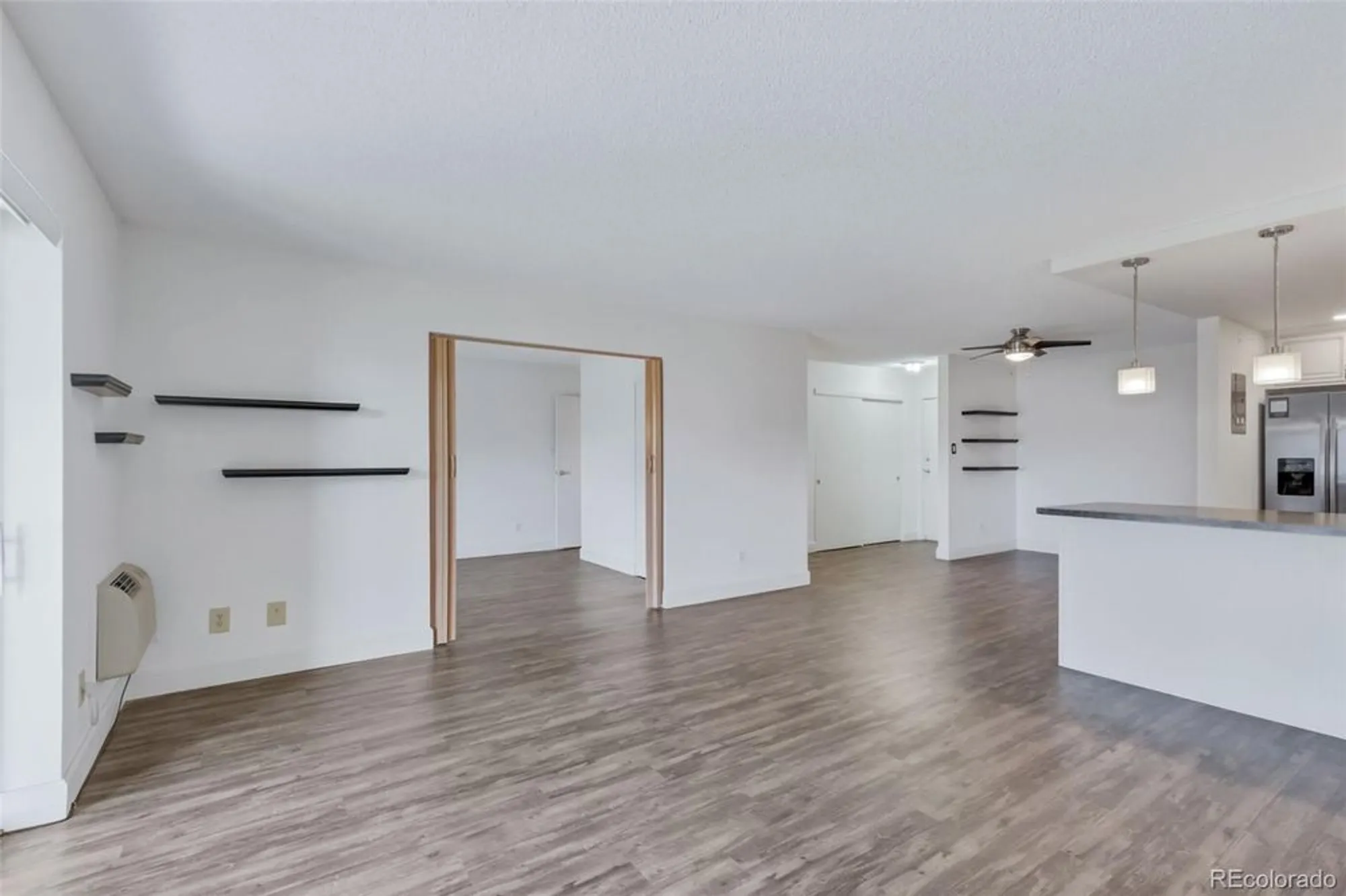 Property Slideshow image 6 of 45 | 14102 e linvale pl apt 403, Aurora, CO, 80014