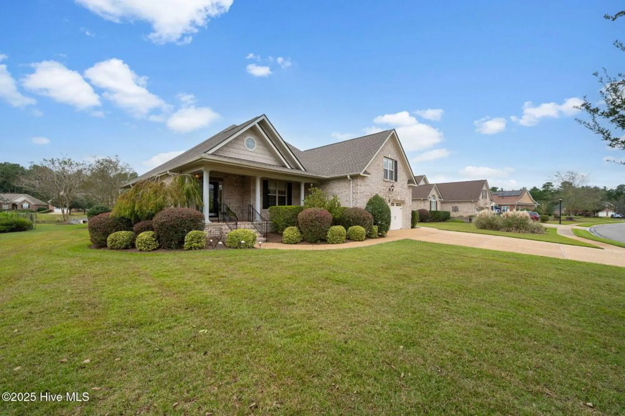 Property Slideshow image 5 of 63 | 1127 walbury ct, Leland, NC, 28451