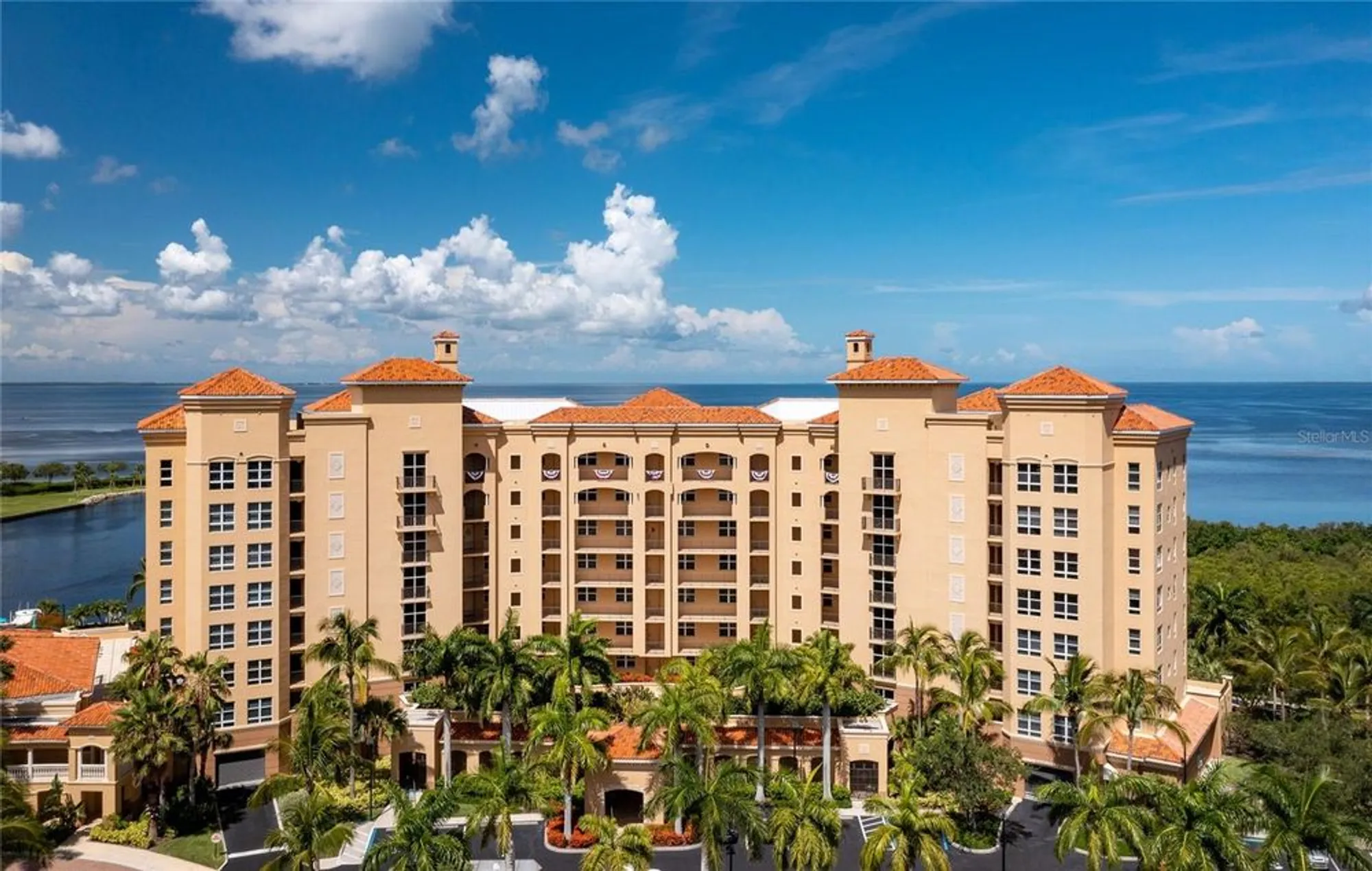 Property Slideshow image 51 of 65 | 3313 sunset key cir 701, Punta Gorda, FL, 33955