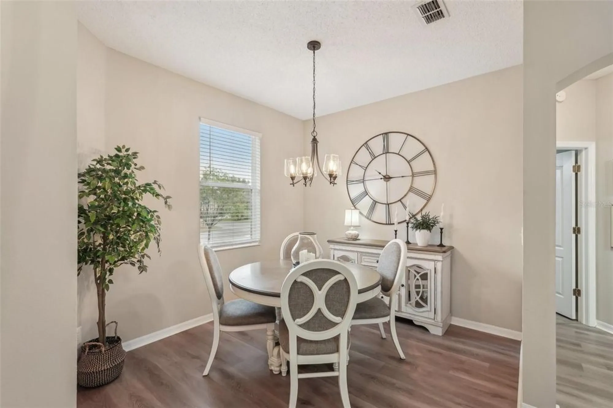 Property Slideshow image 7 of 51 | 2028 acadia greens dr, Sun City Center, FL, 33573