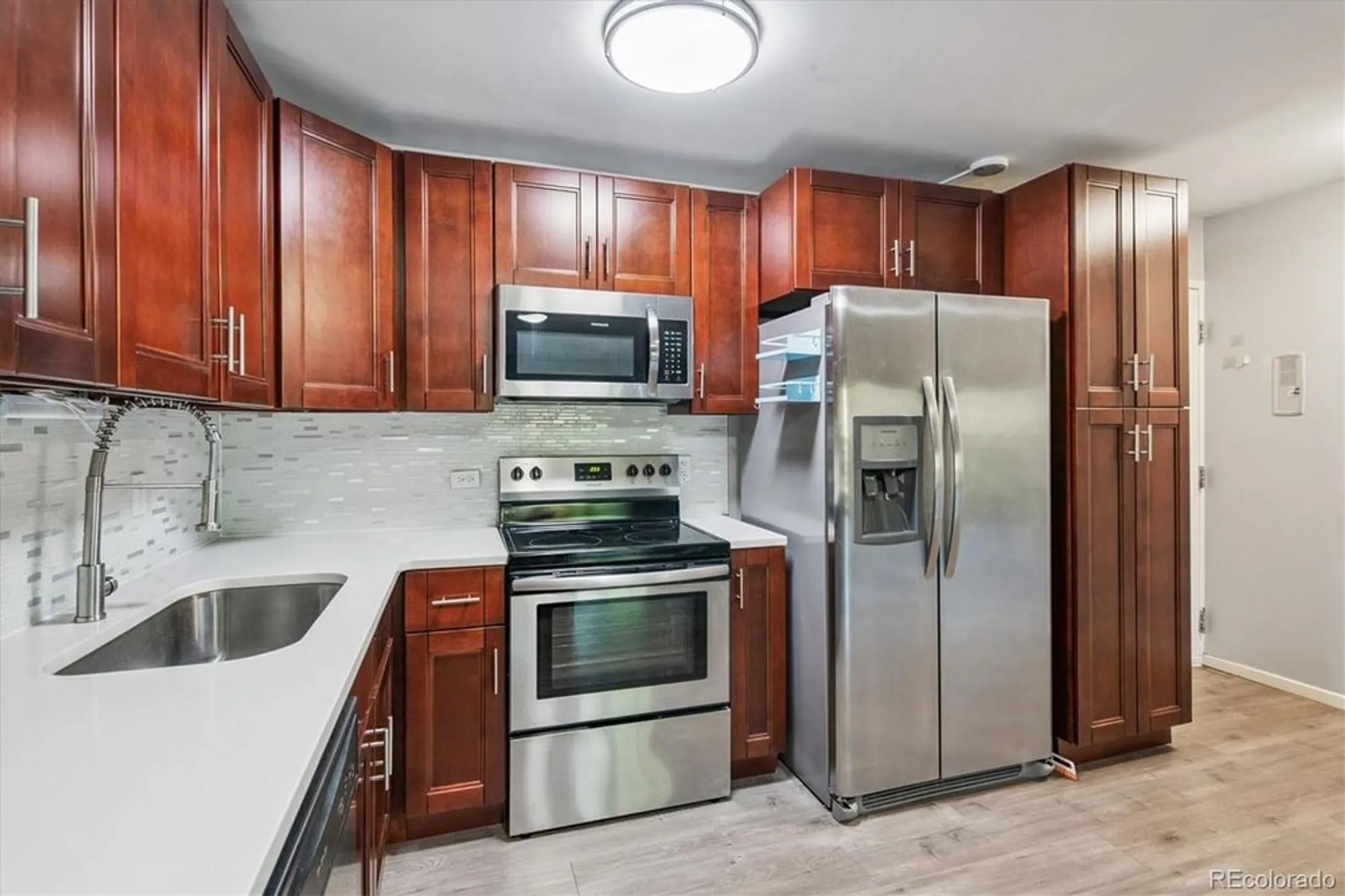 Property Slideshow image 4 of 34 | 595 s alton way apt 7b, Denver, CO, 80247