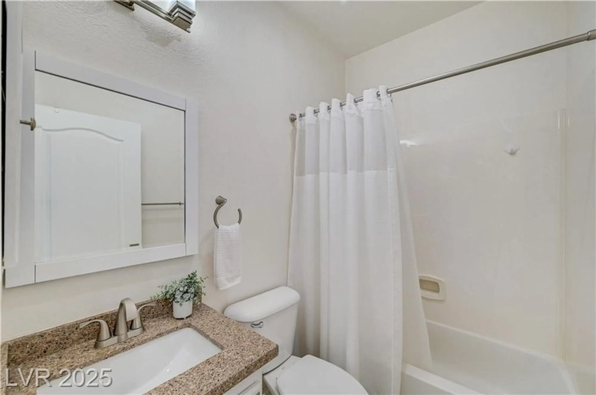 Property Slideshow image 46 of 94 | 5829 summit greens st, North Las Vegas, NV, 89081